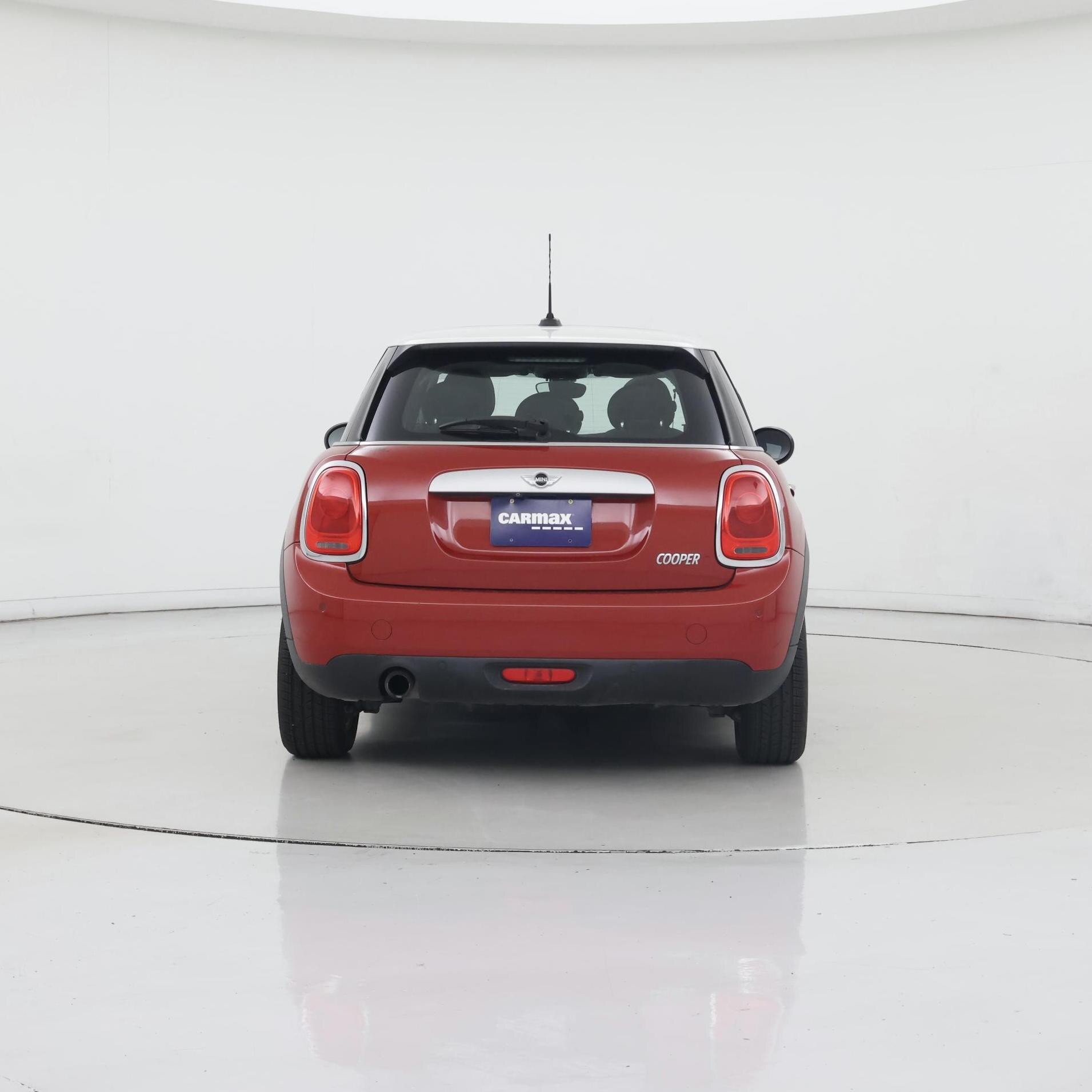 Thumbnail: 2015 MINI Cooper Hardtop - 6
