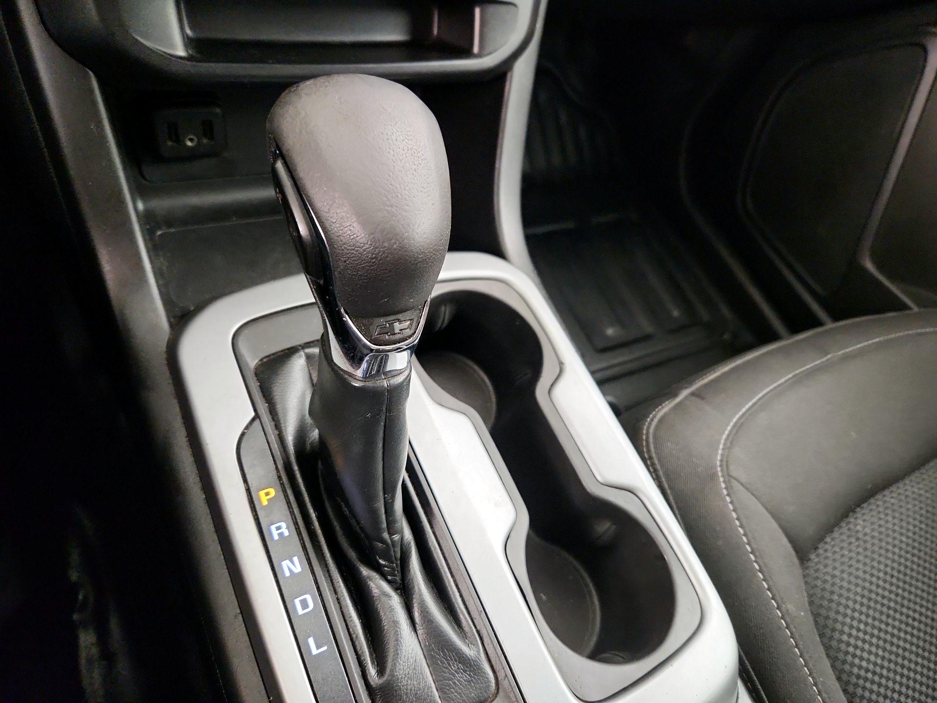 Thumbnail: 2022 Chevrolet Colorado - 17