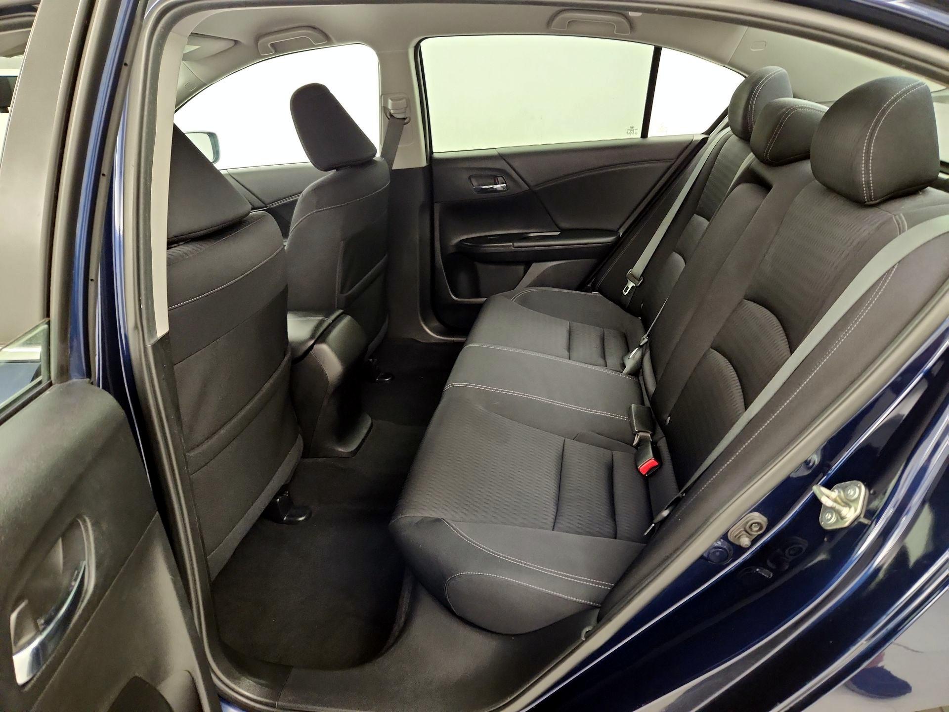 Thumbnail: 2015 Honda Accord - 19