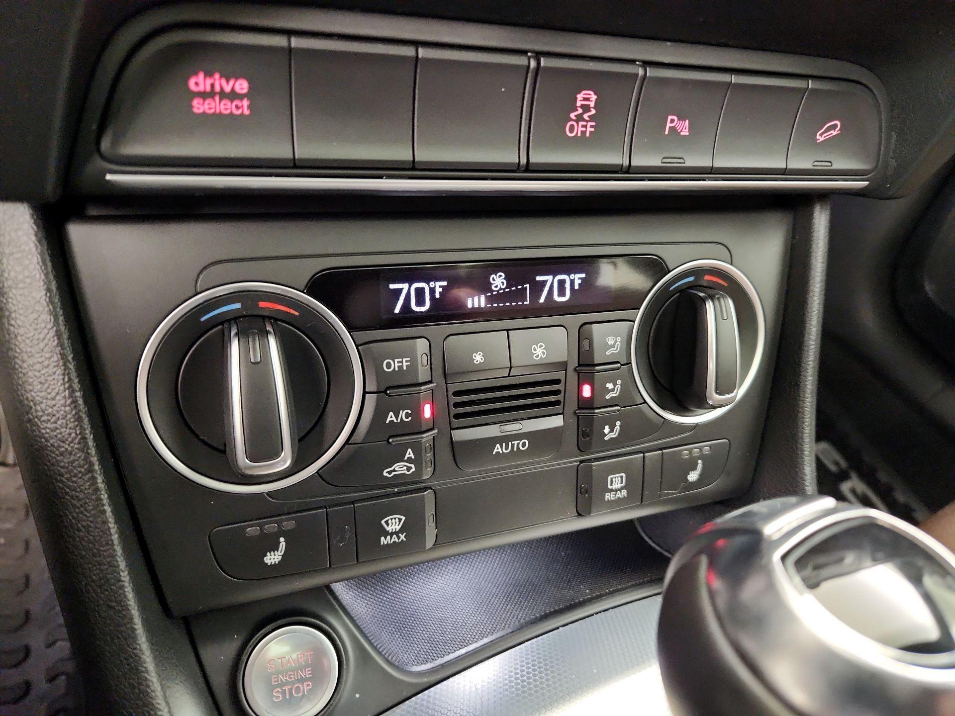 Thumbnail: 2018 Audi Q3 - 17