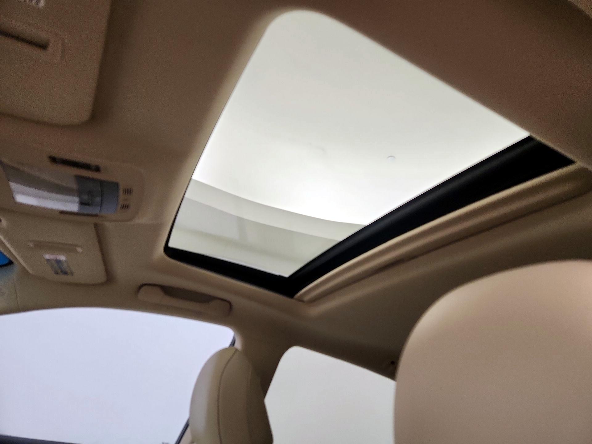 Thumbnail: 2014 Lexus RX - 18