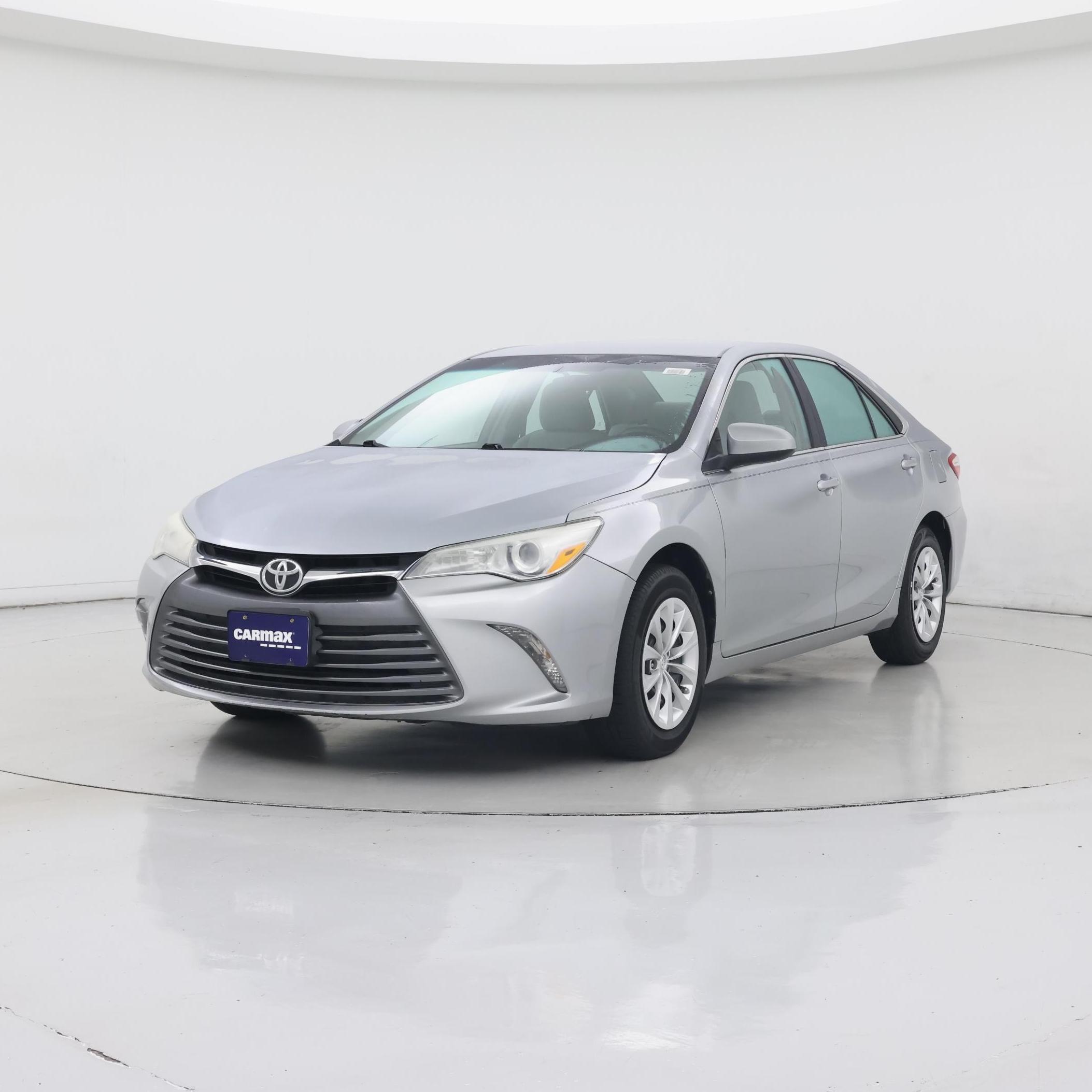 Thumbnail: 2015 Toyota Camry - 4