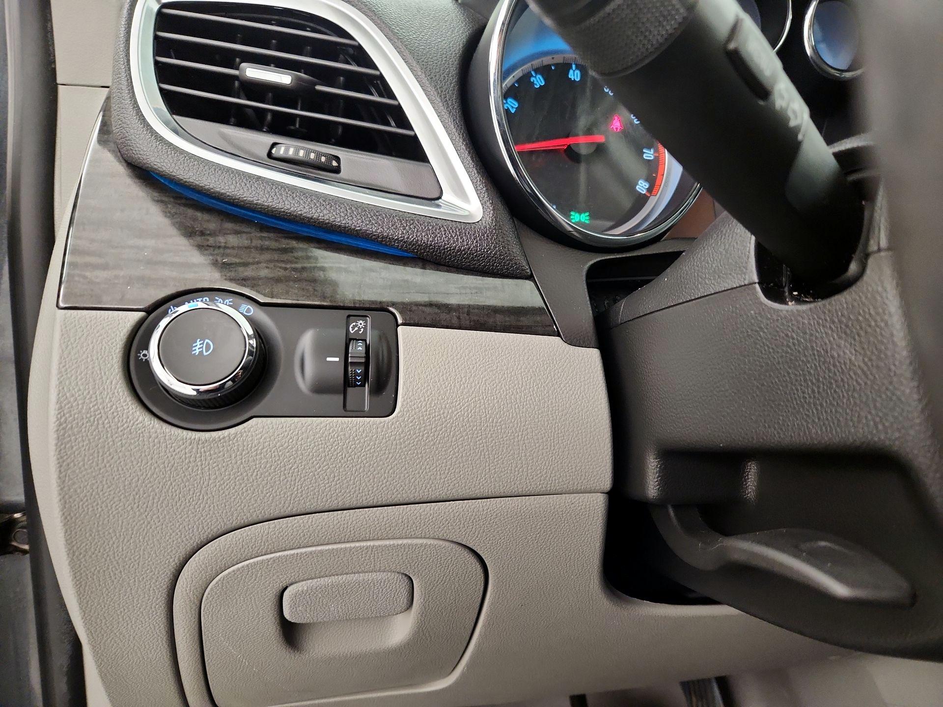 Thumbnail: 2016 Buick Encore - 13