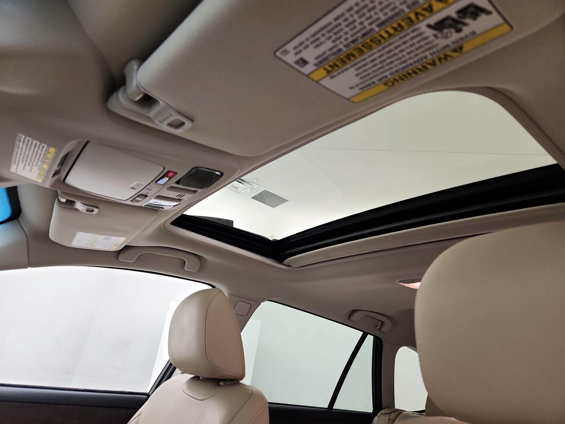 Thumbnail: 2017 Subaru Outback - 19