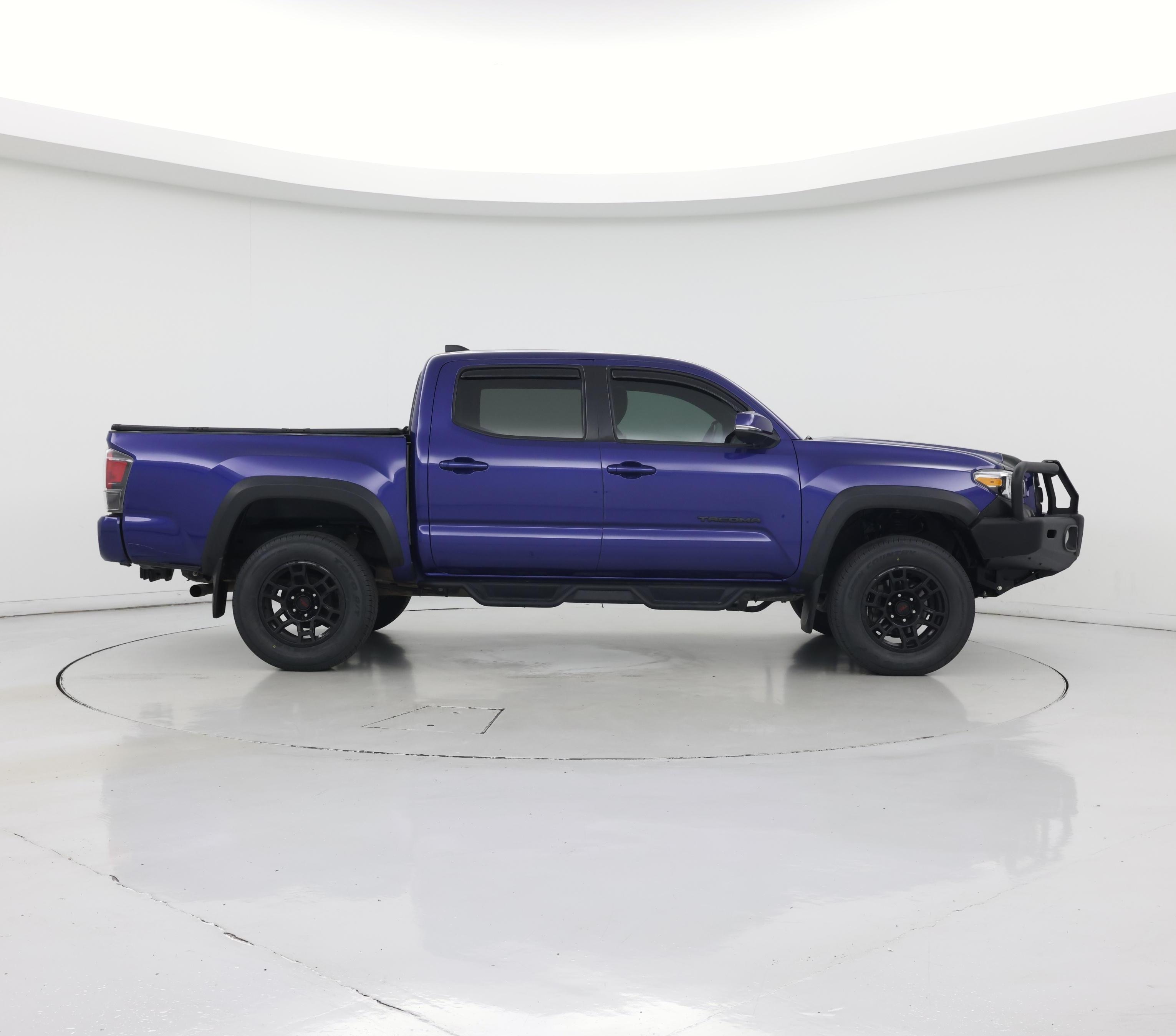 Thumbnail: 2022 Toyota Tacoma - 7