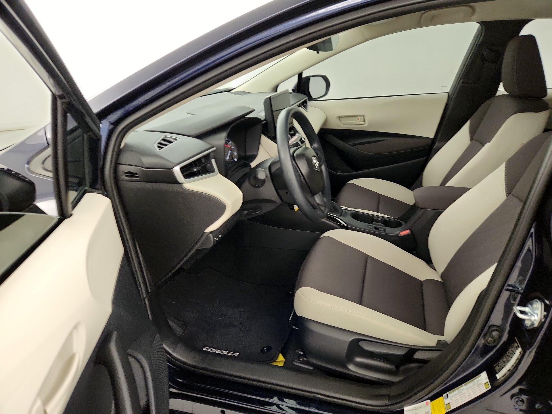 Thumbnail: 2025 Toyota Corolla - 11