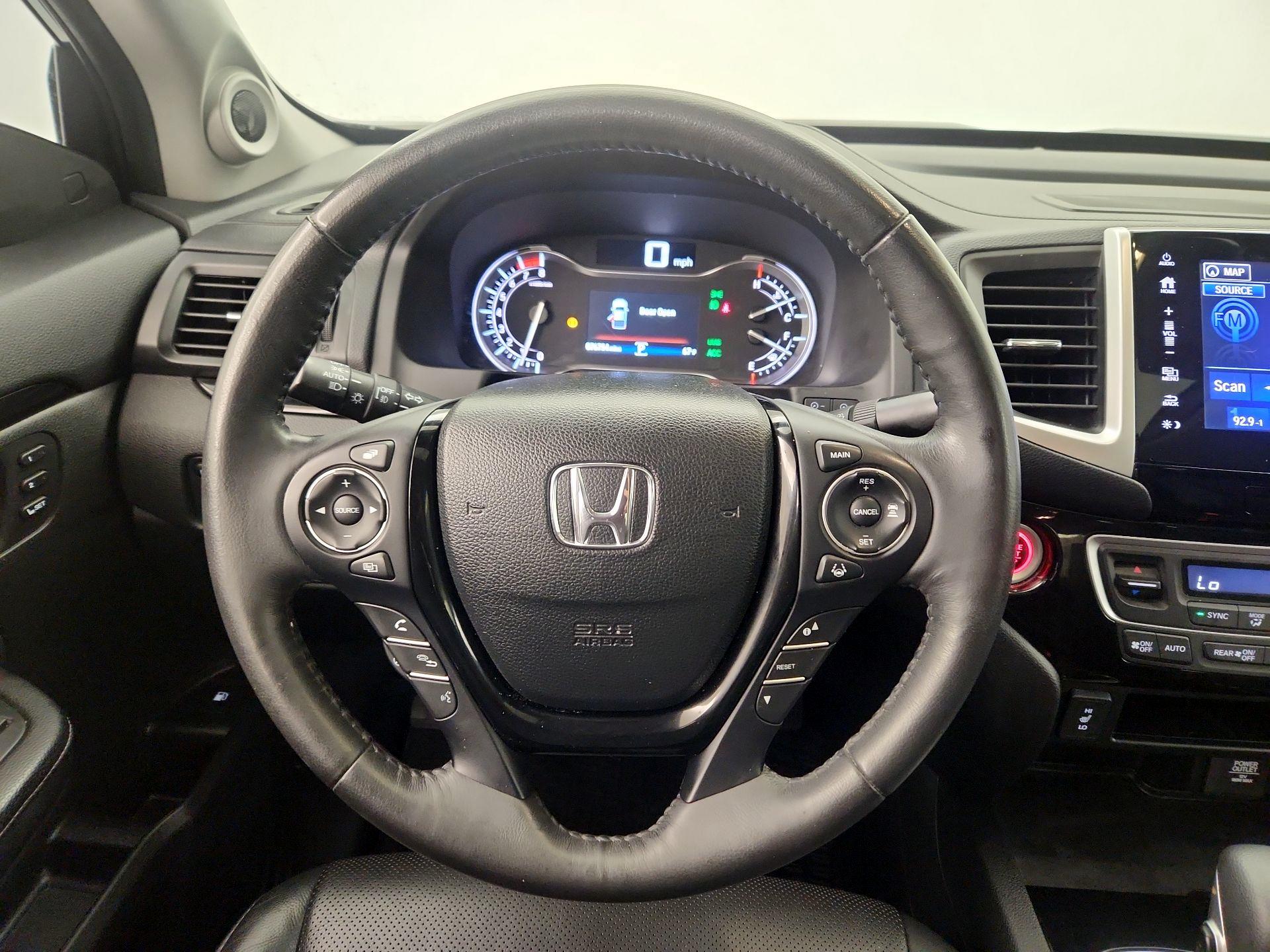 Thumbnail: 2019 Honda Ridgeline - 10