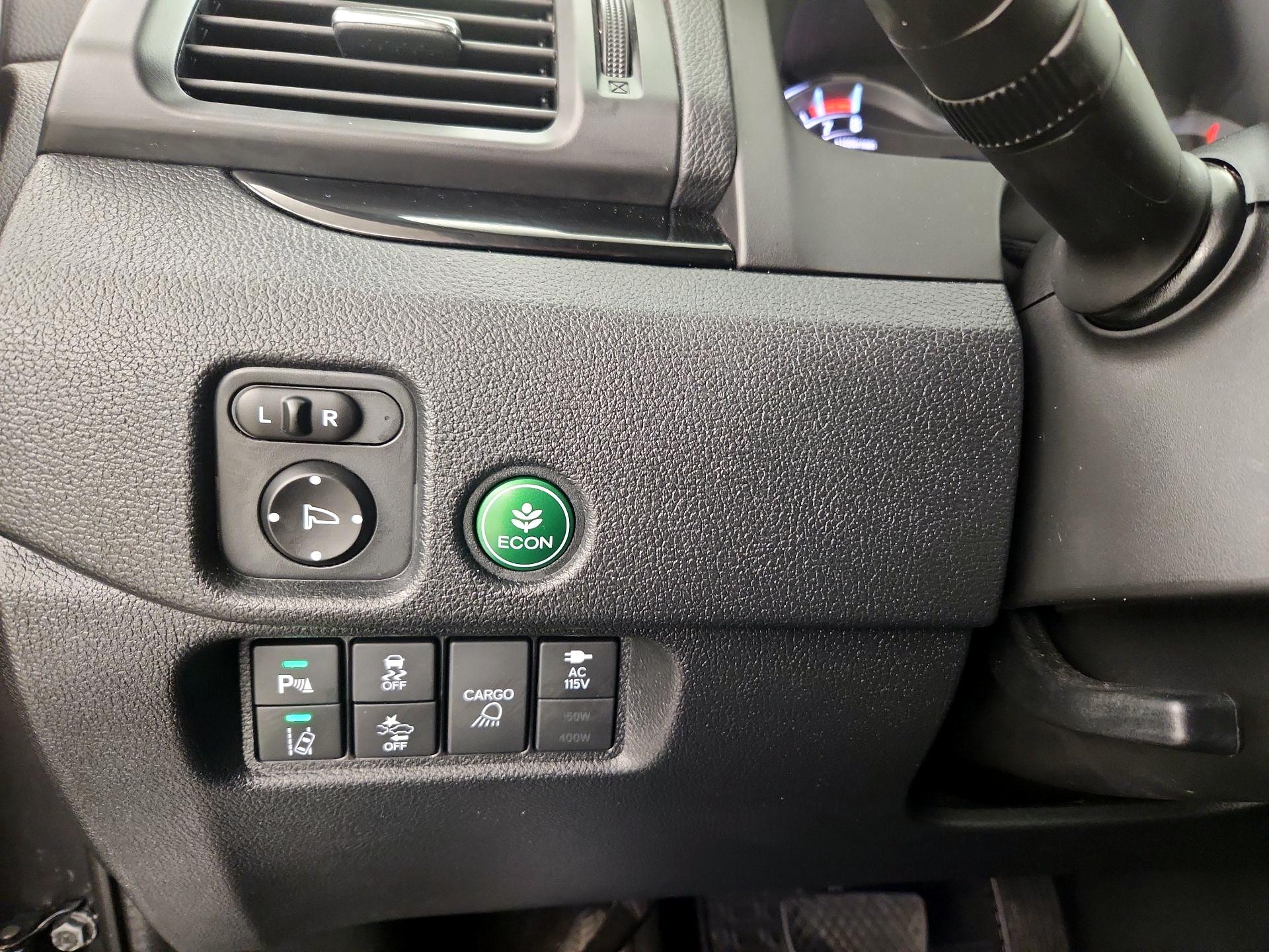 Thumbnail: 2019 Honda Ridgeline - 13