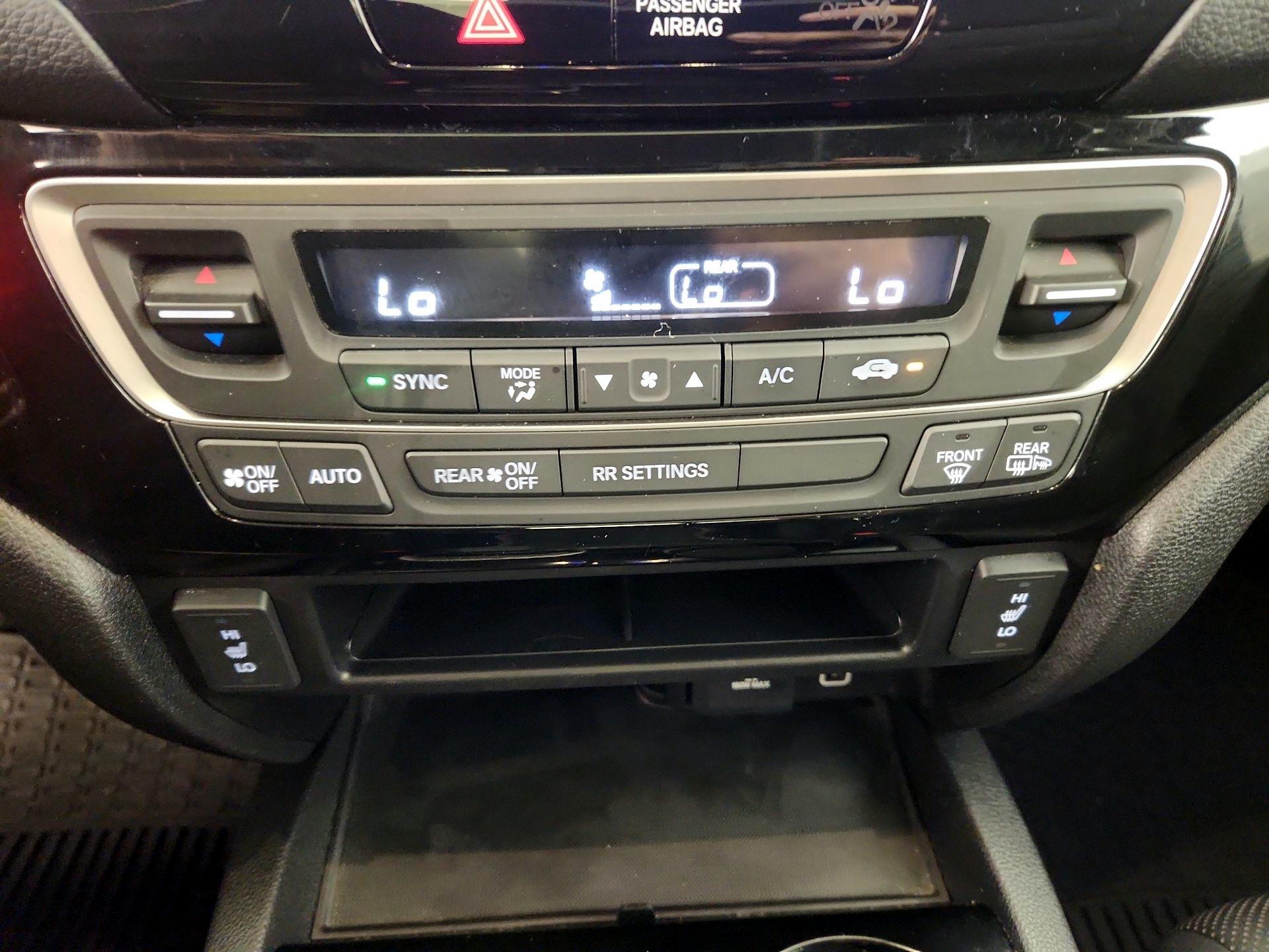 Thumbnail: 2019 Honda Ridgeline - 16