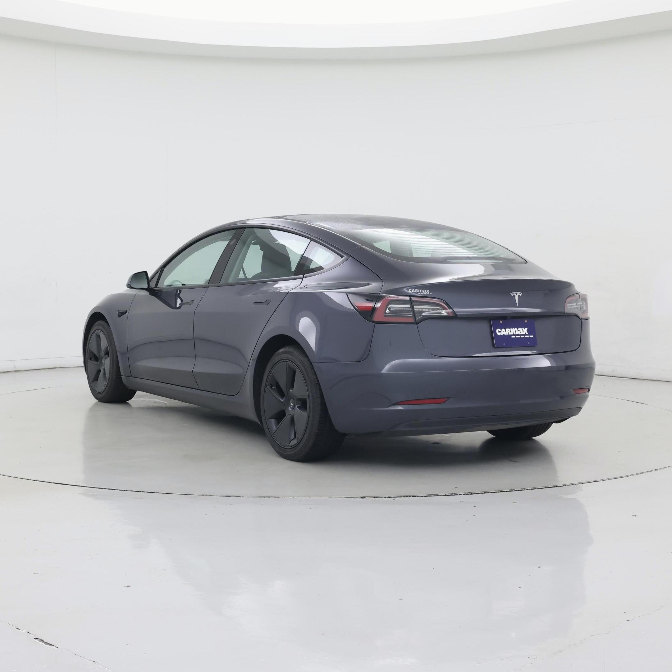Thumbnail: 2023 Tesla Model 3 - 2