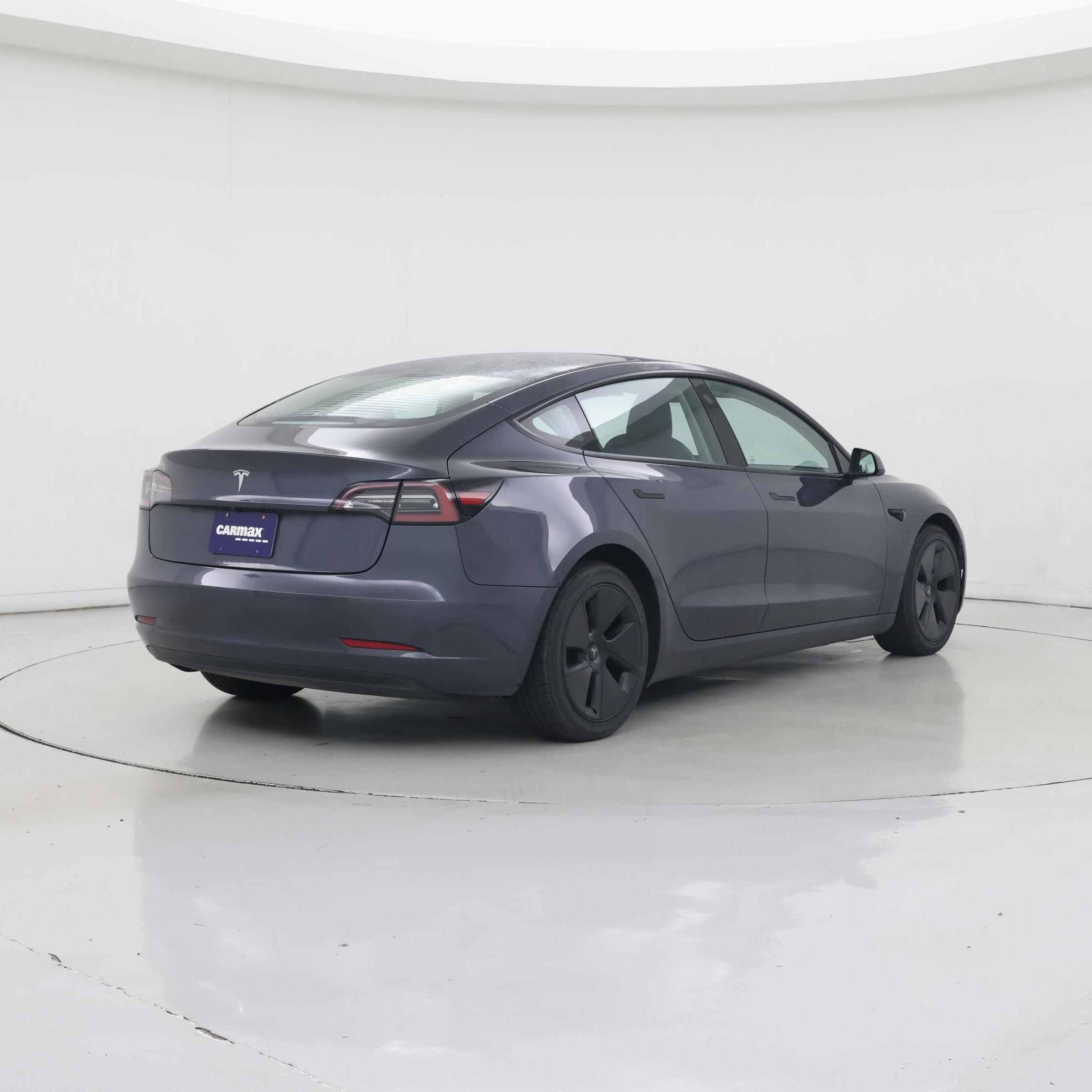 Thumbnail: 2023 Tesla Model 3 - 8