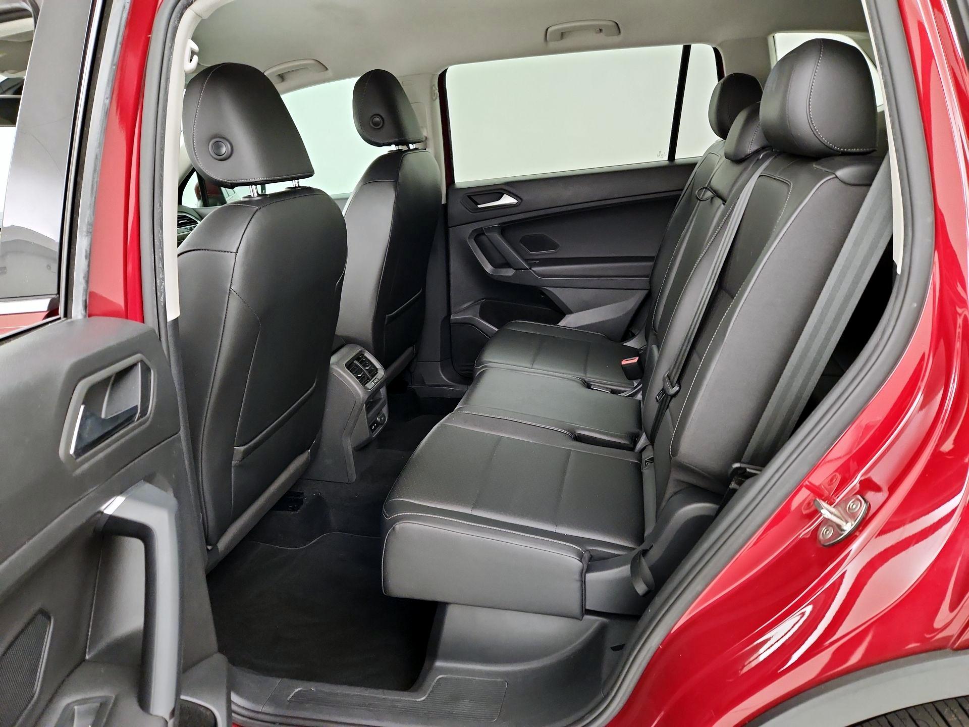 Thumbnail: 2019 Volkswagen Tiguan - 19