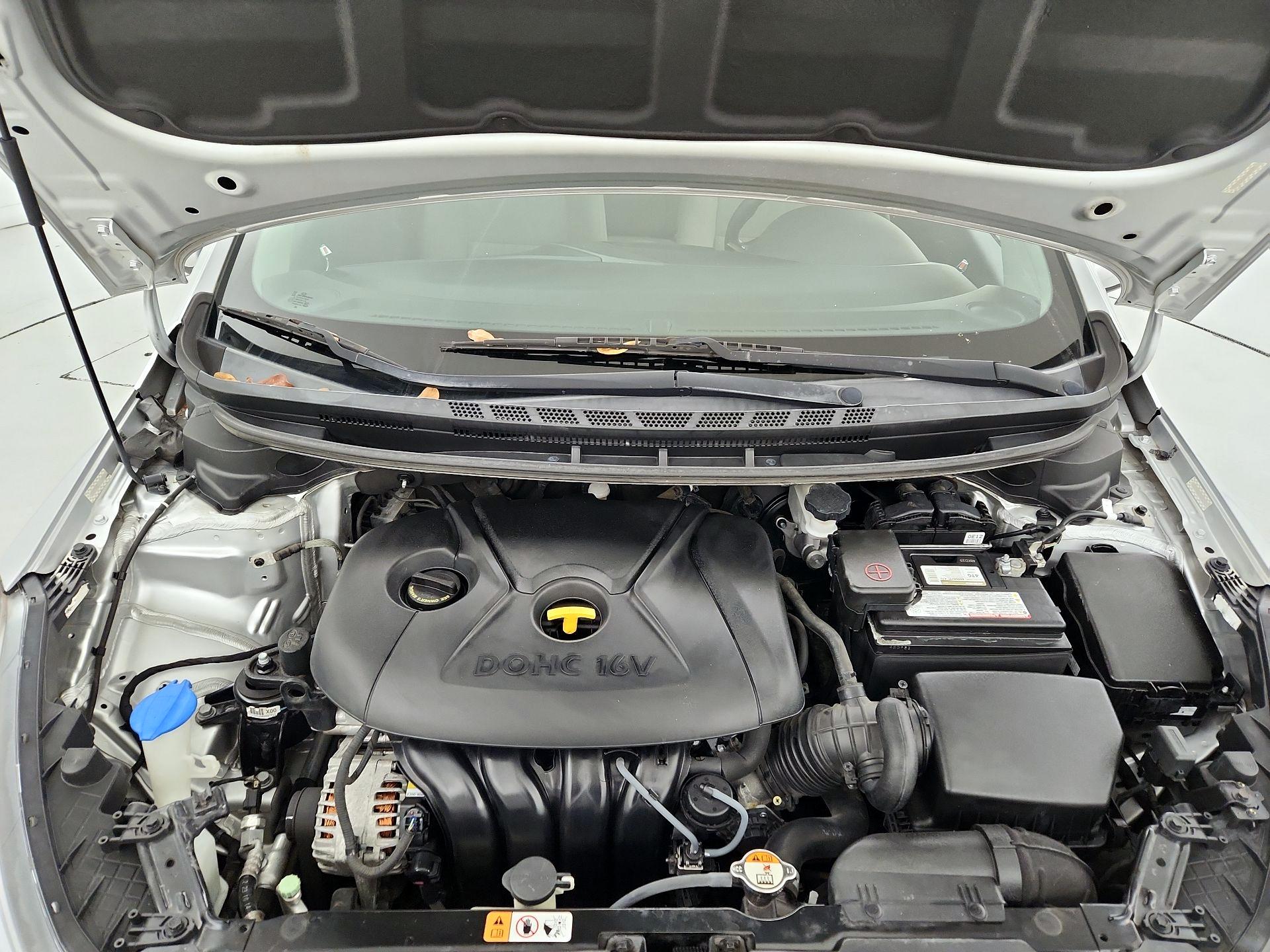 Thumbnail: 2015 Kia Forte - 20