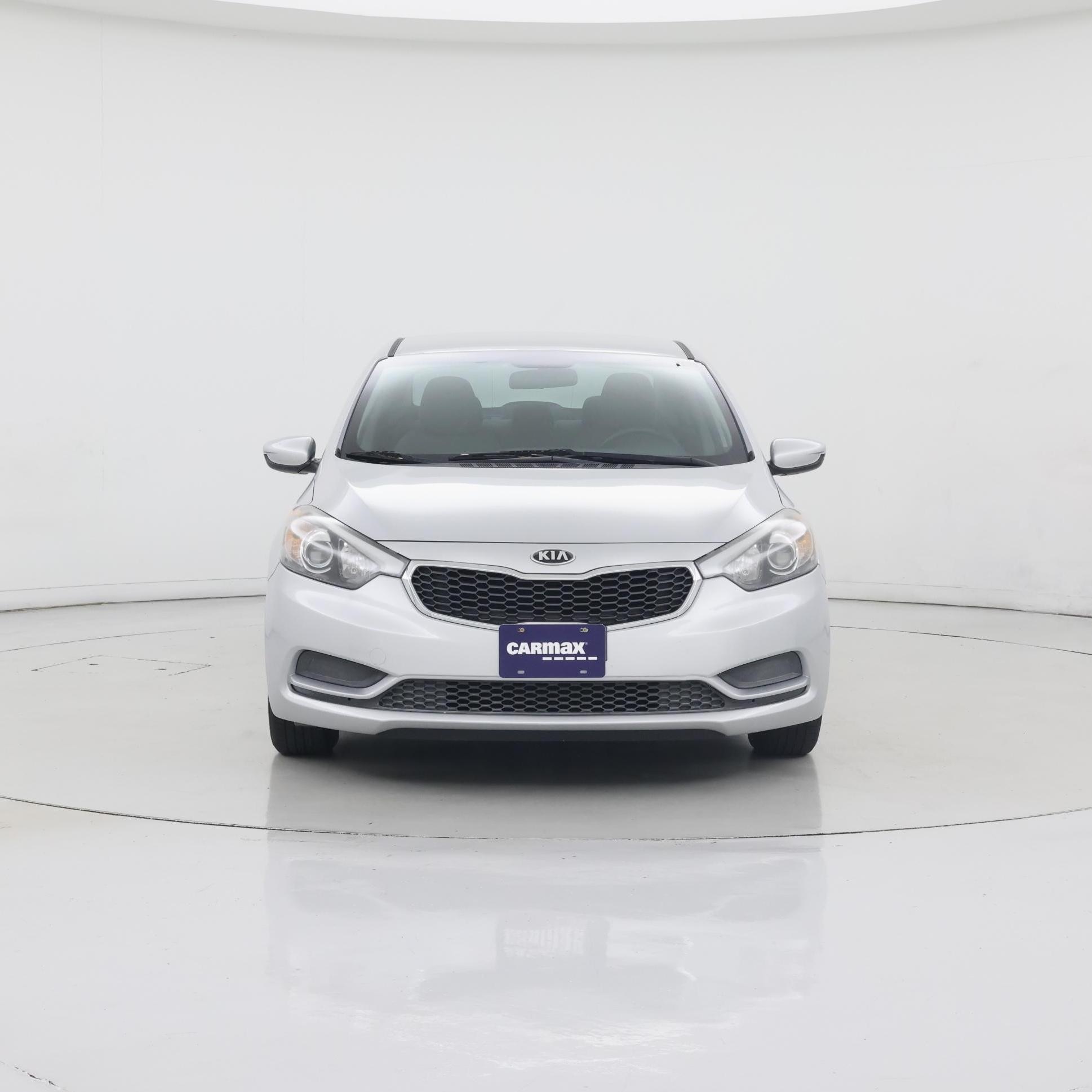 Thumbnail: 2015 Kia Forte - 5