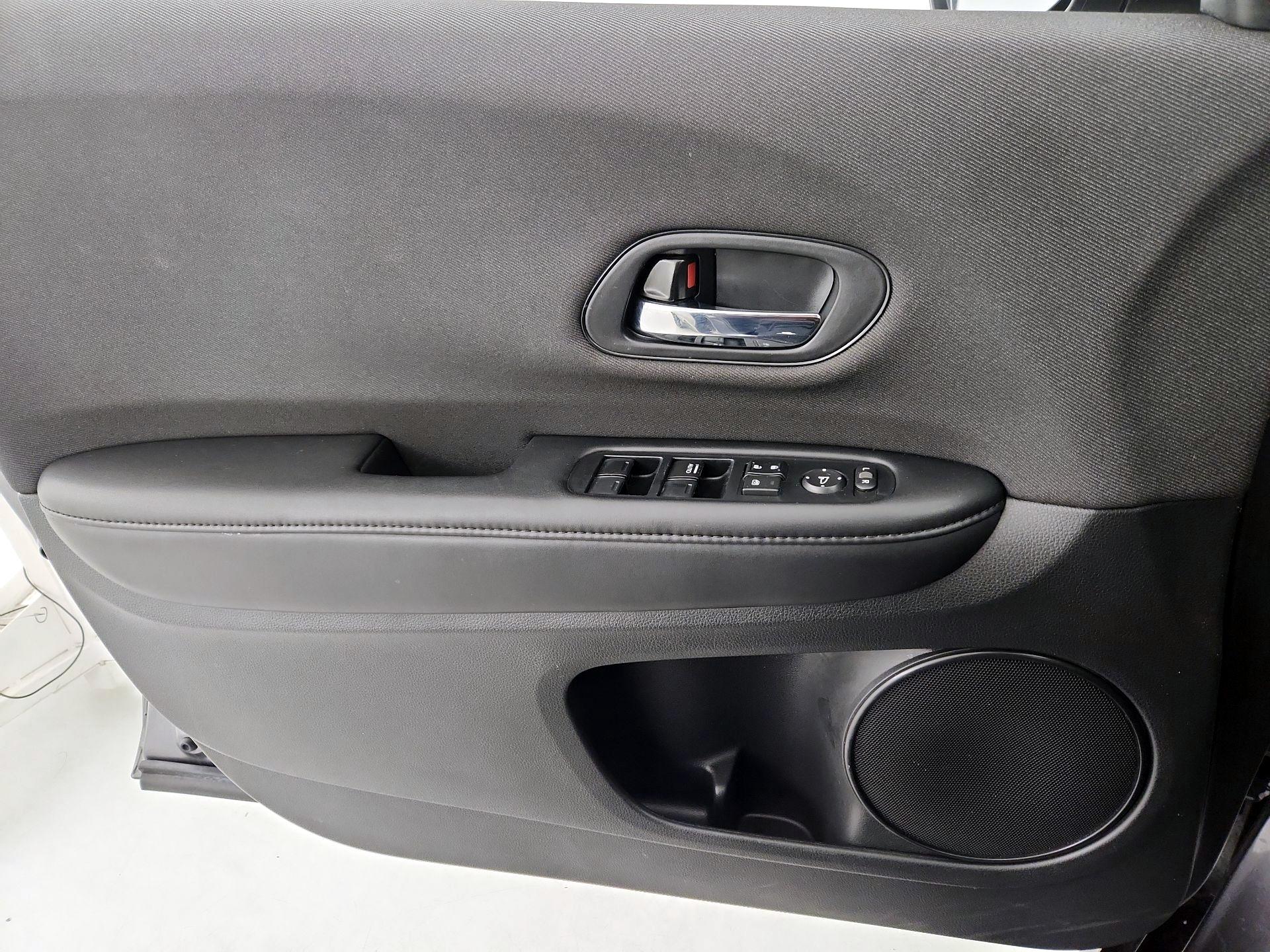 Thumbnail: 2021 Honda HR-V - 12