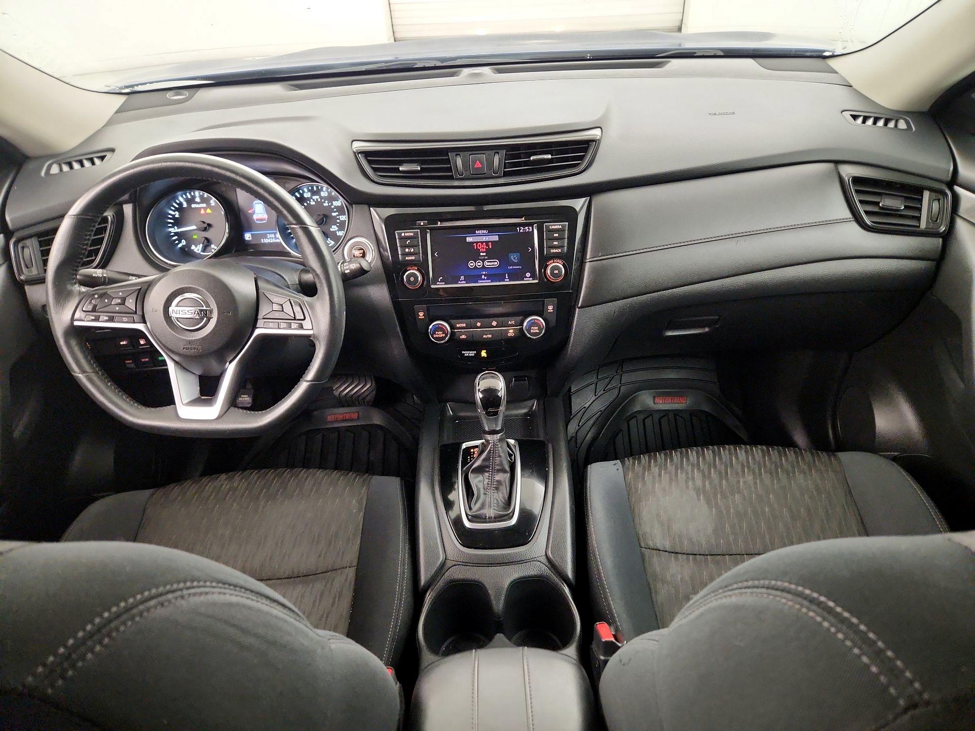 Thumbnail: 2018 Nissan Rogue - 9