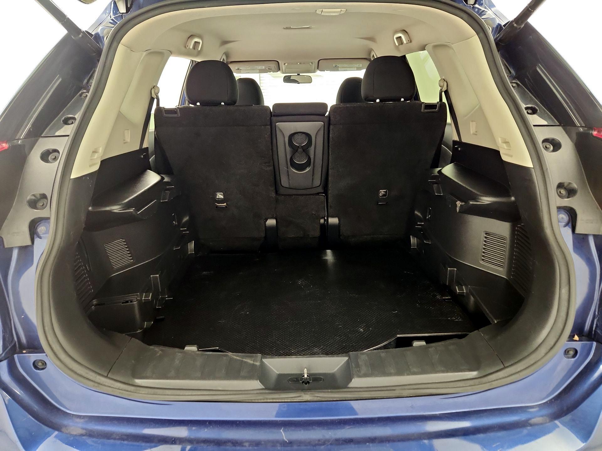 Thumbnail: 2018 Nissan Rogue - 20