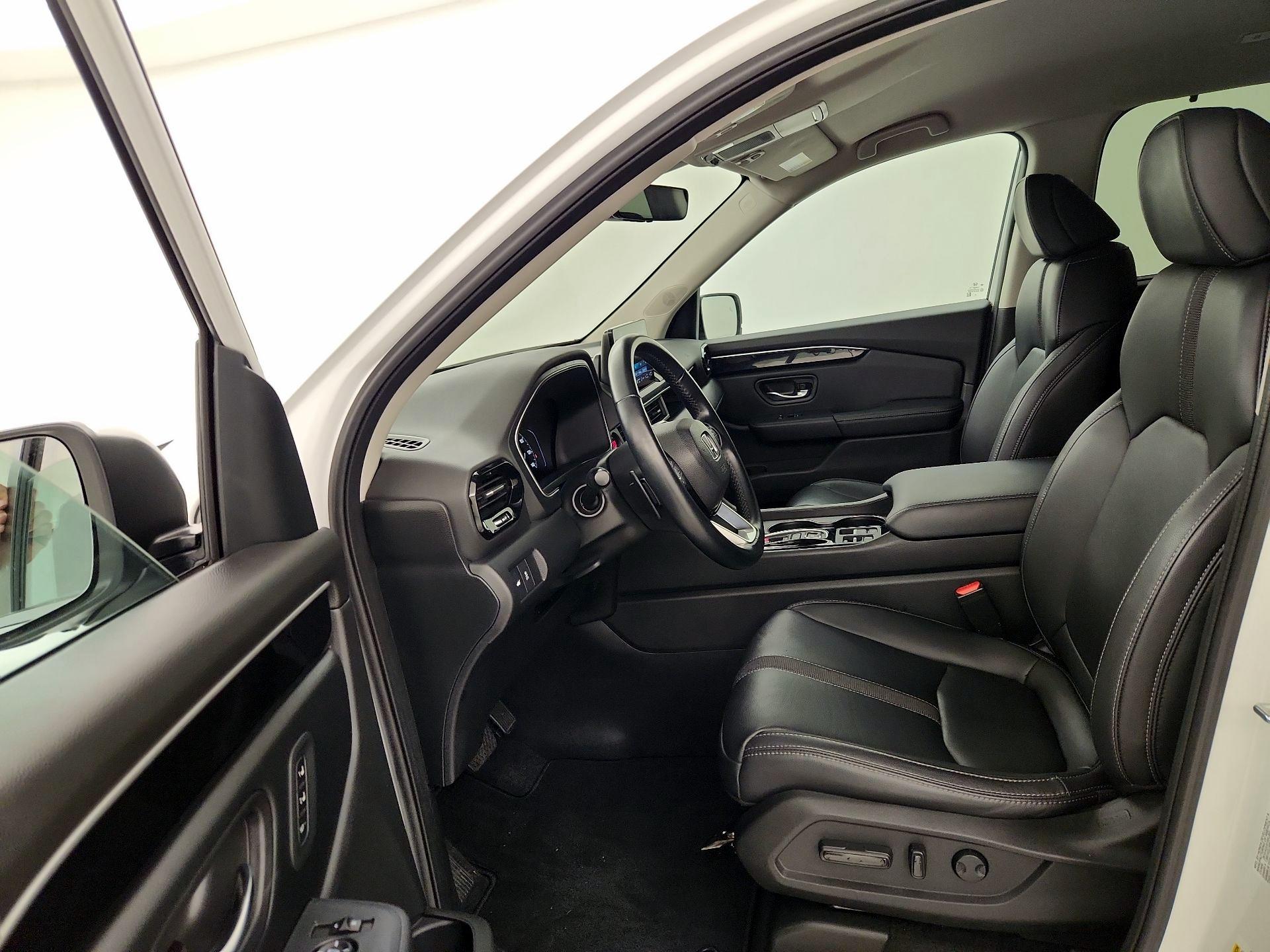 Thumbnail: 2023 Honda Pilot - 11