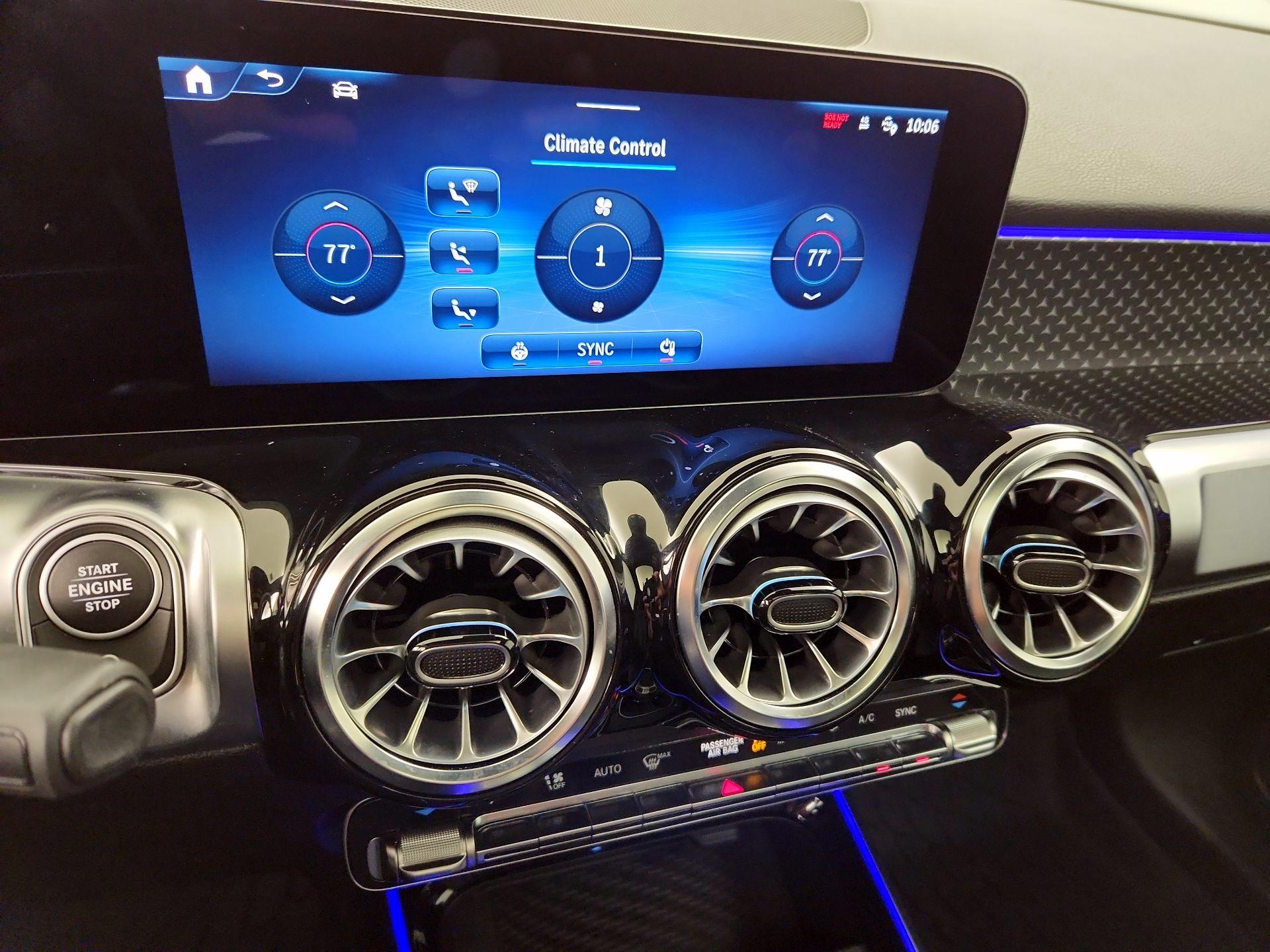 Thumbnail: 2024 Mercedes-Benz GLB - 16