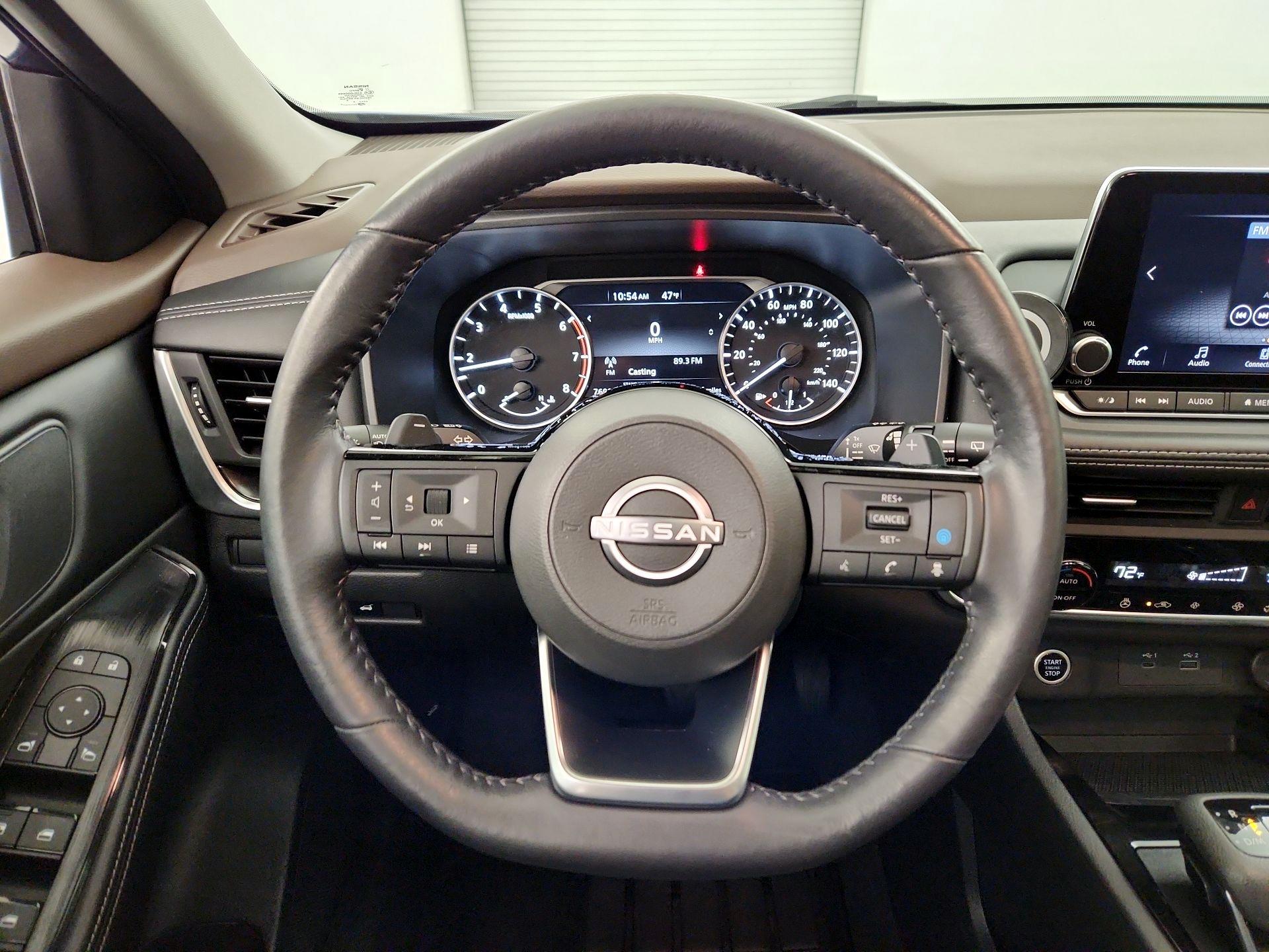 Thumbnail: 2023 Nissan Rogue - 10