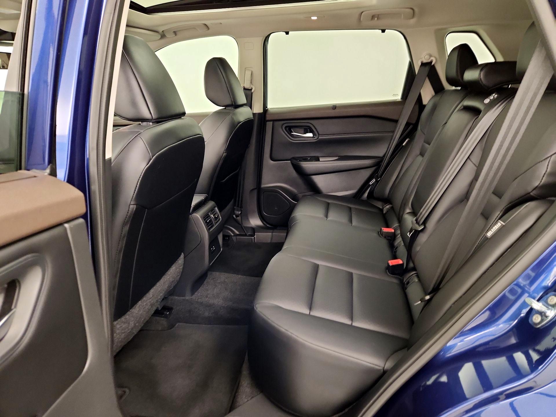 Thumbnail: 2023 Nissan Rogue - 20