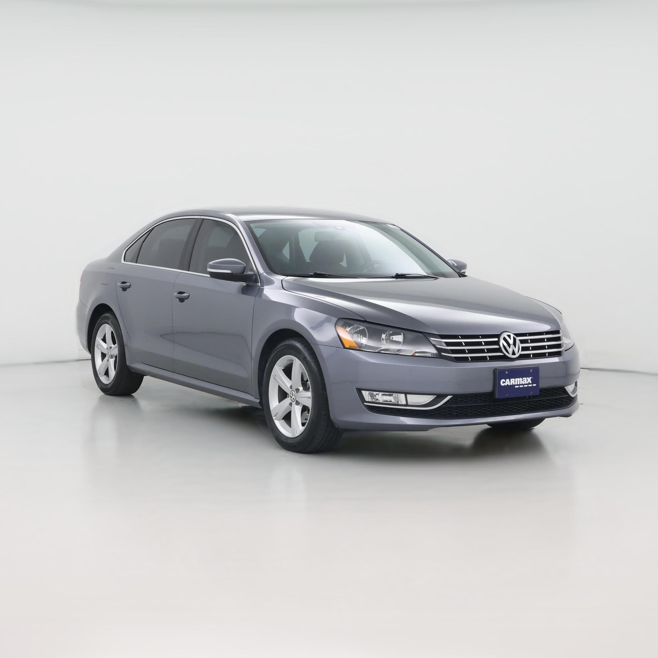 Thumbnail: 2015 Volkswagen Passat - 1