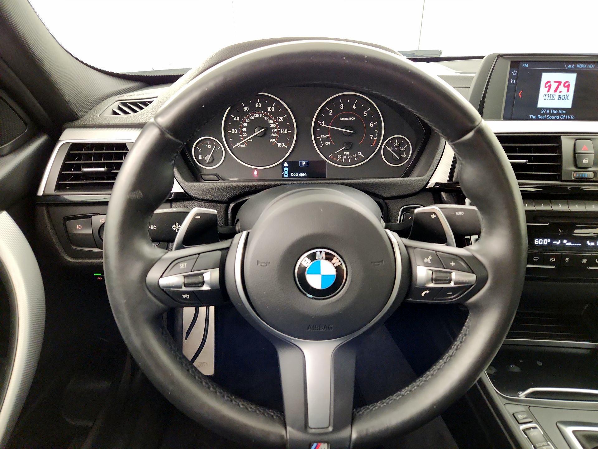 Thumbnail: 2018 BMW 3 Series - 10