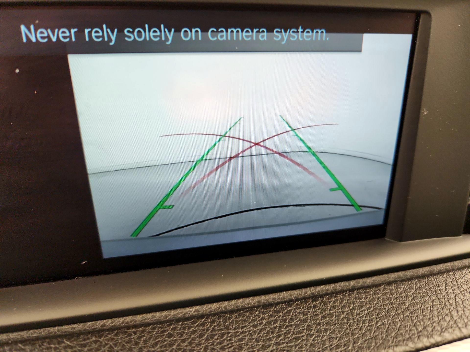 Thumbnail: 2018 BMW 3 Series - 14