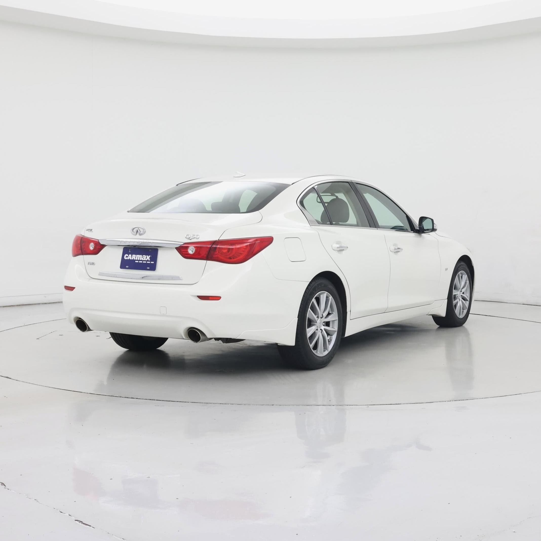 Thumbnail: 2015 INFINITI Q50 - 8