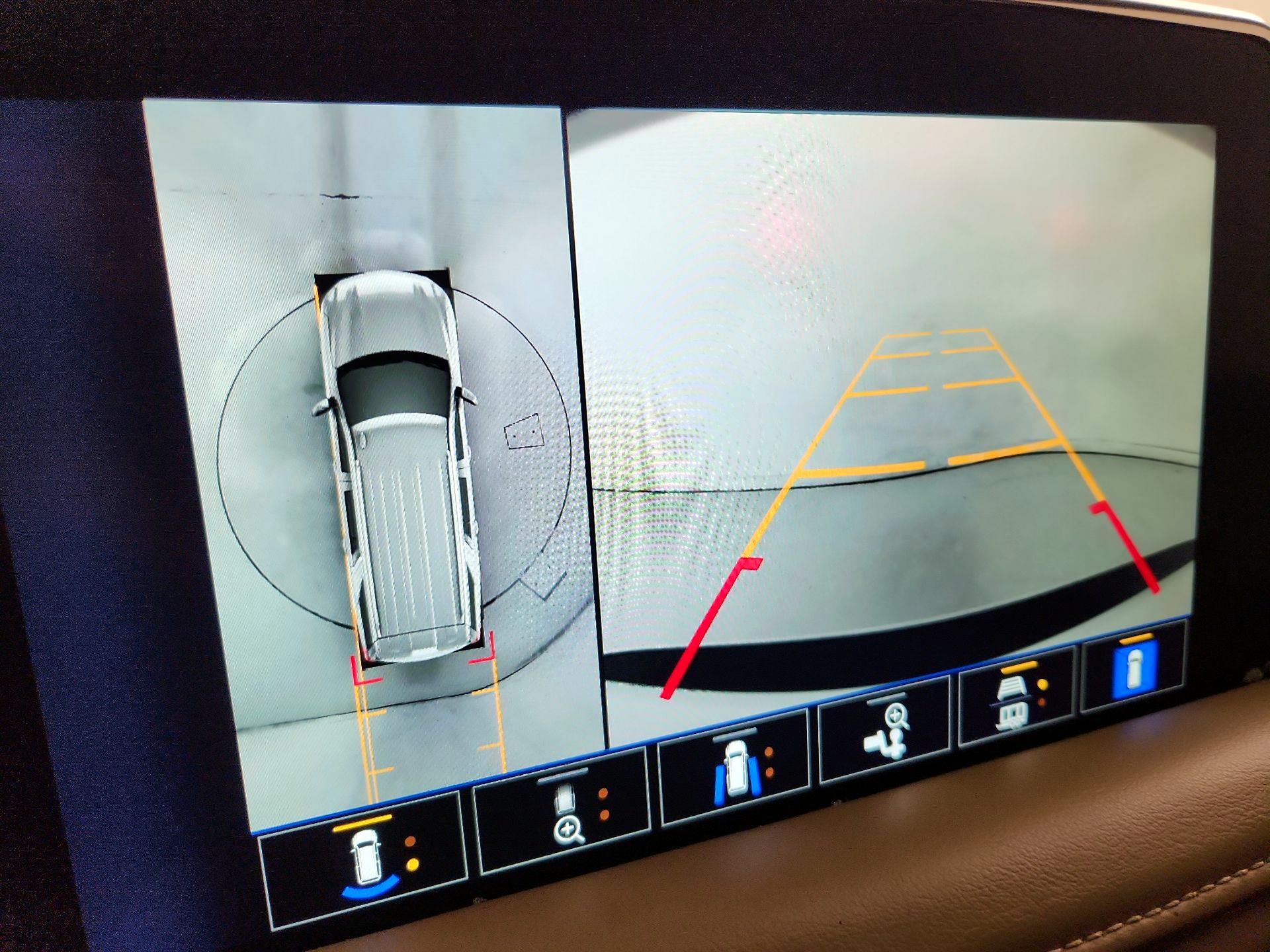 Thumbnail: 2024 Chevrolet Suburban - 14