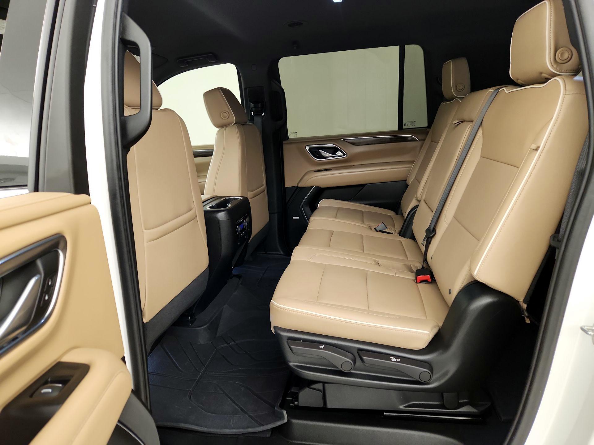 Thumbnail: 2024 Chevrolet Suburban - 19