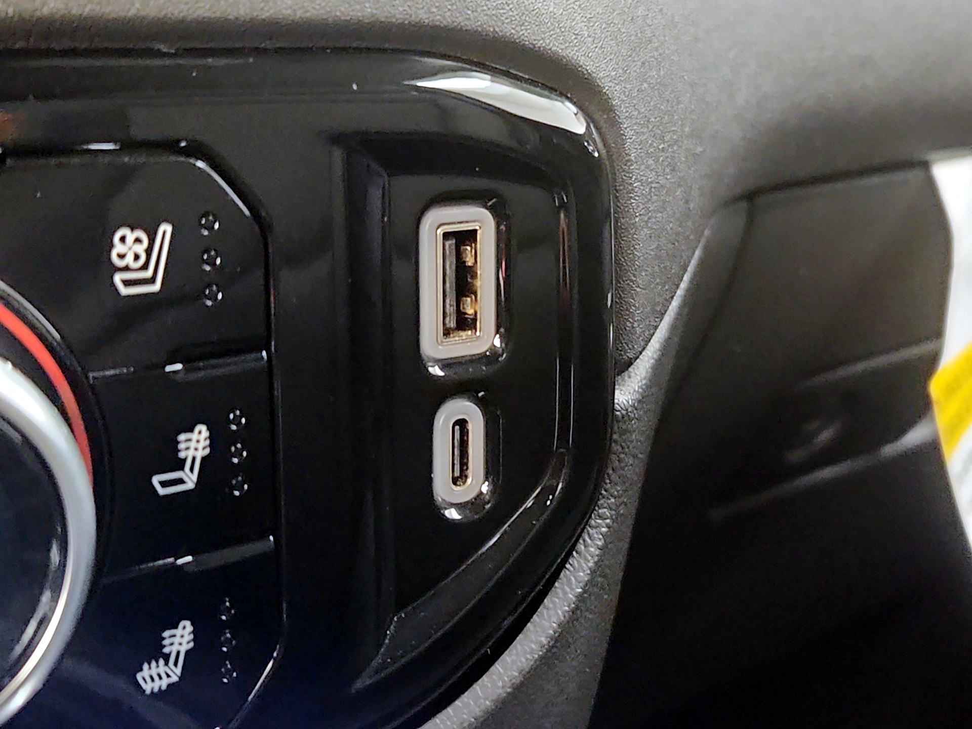 Thumbnail: 2024 GMC Sierra 1500 - 18