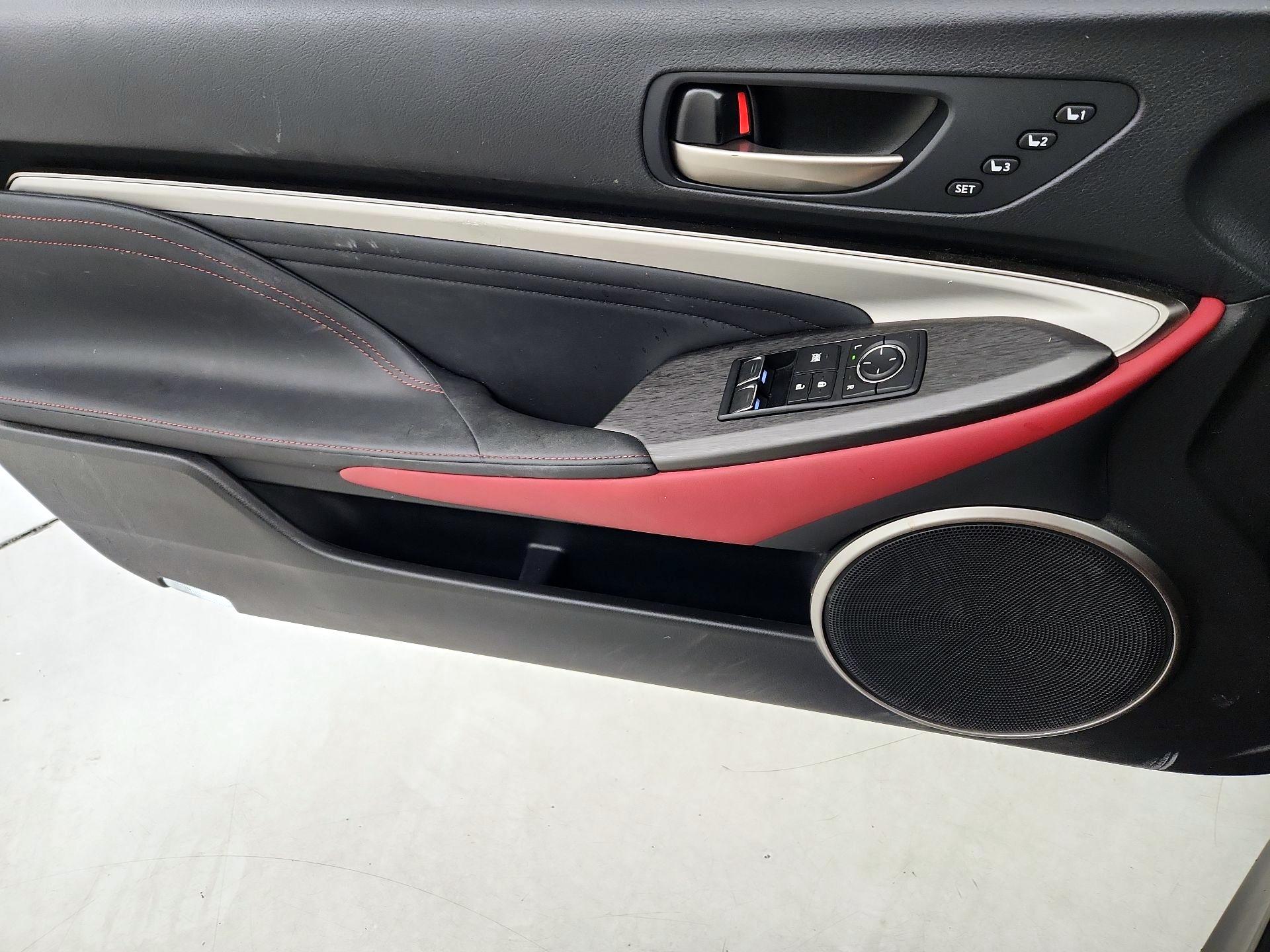 Thumbnail: 2020 Lexus RC - 12