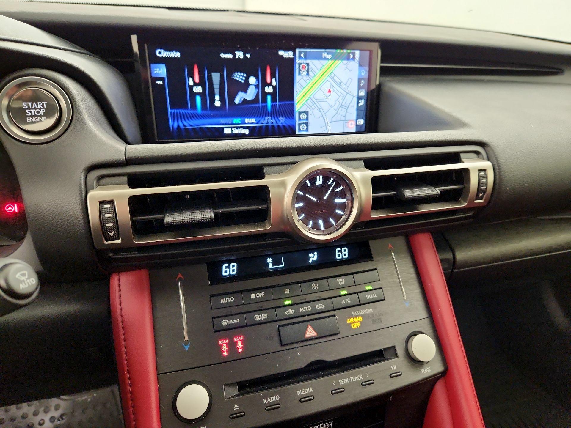 Thumbnail: 2020 Lexus RC - 17