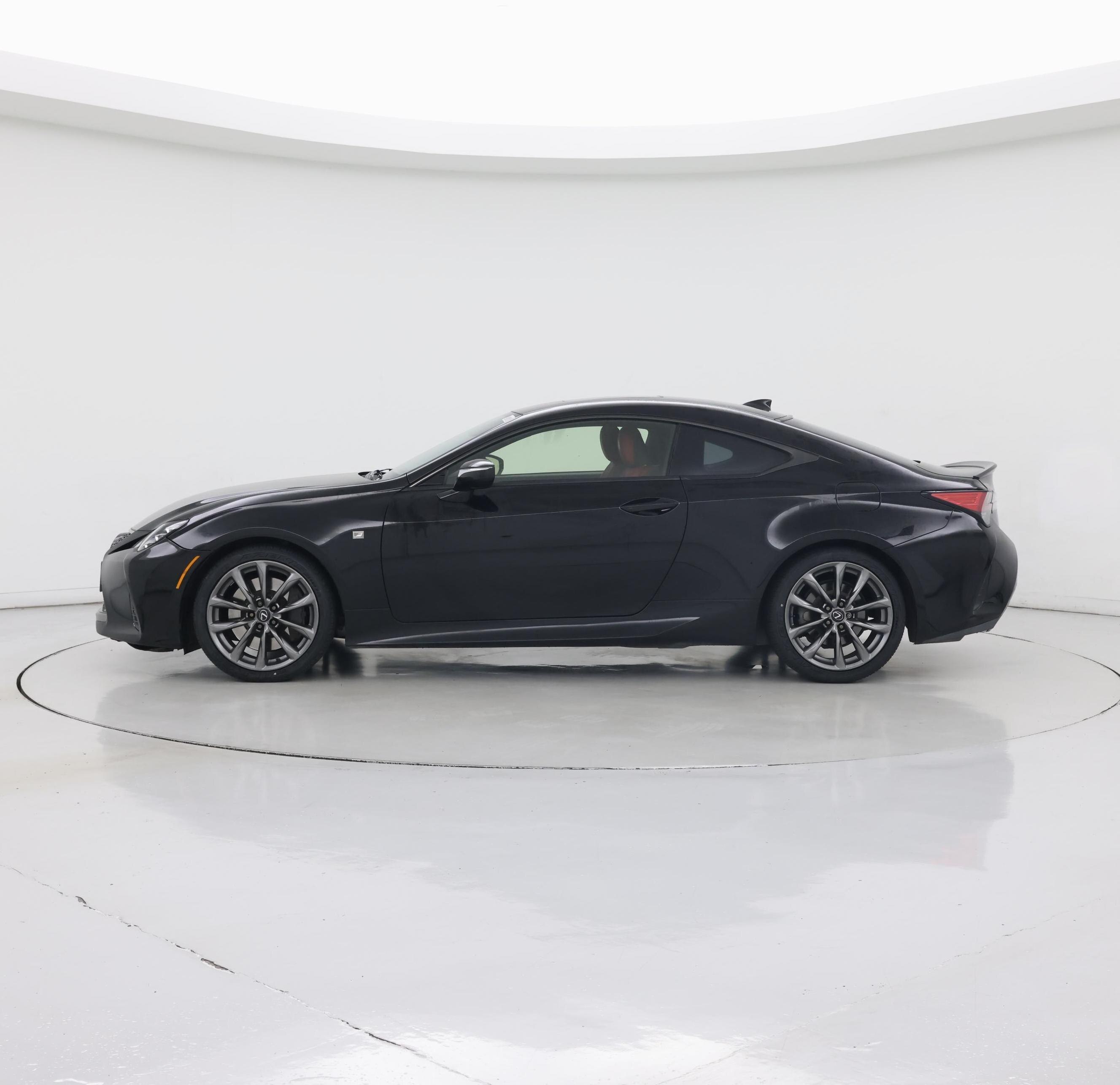 Thumbnail: 2020 Lexus RC - 3