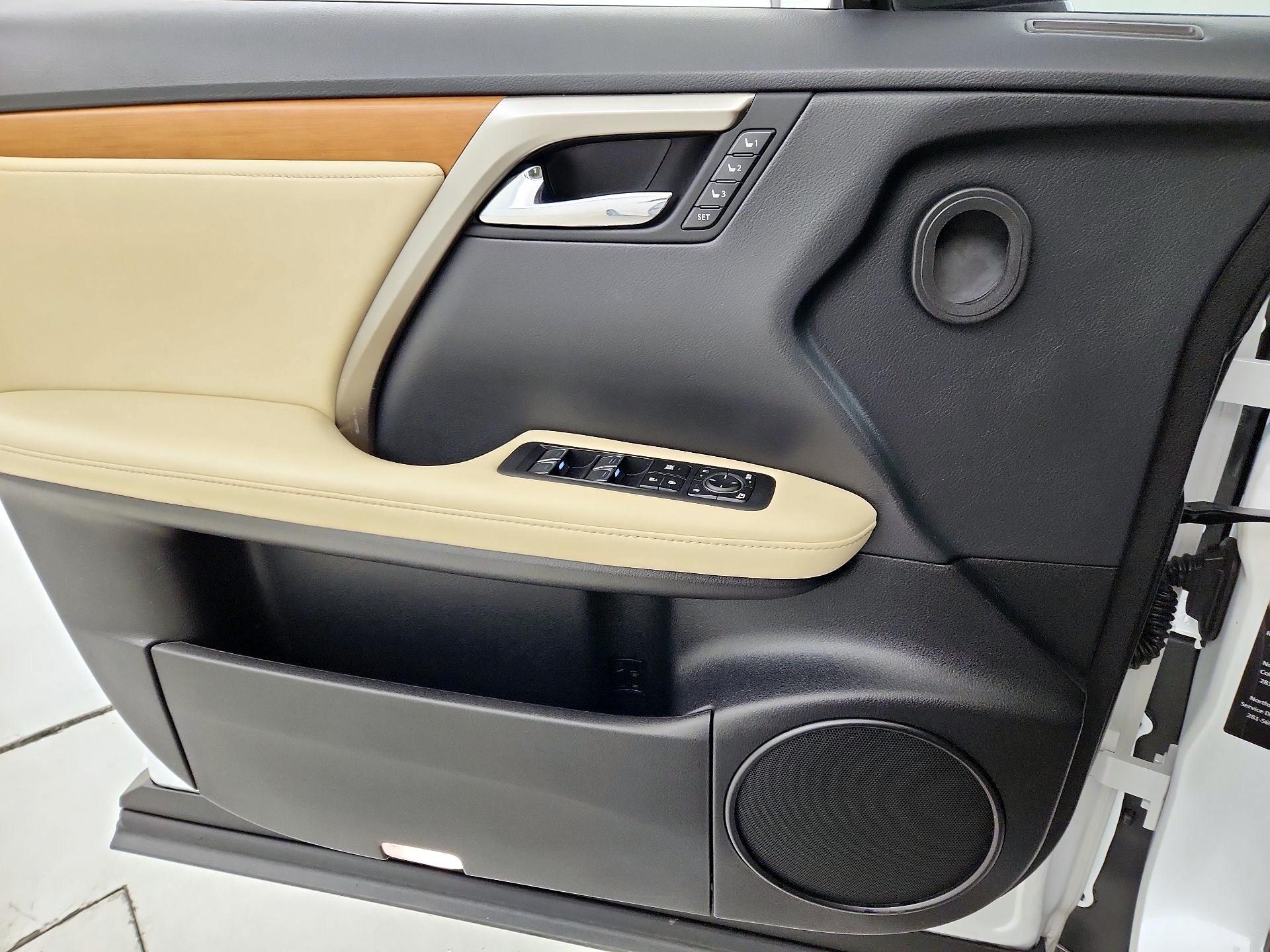 Thumbnail: 2022 Lexus RX - 12