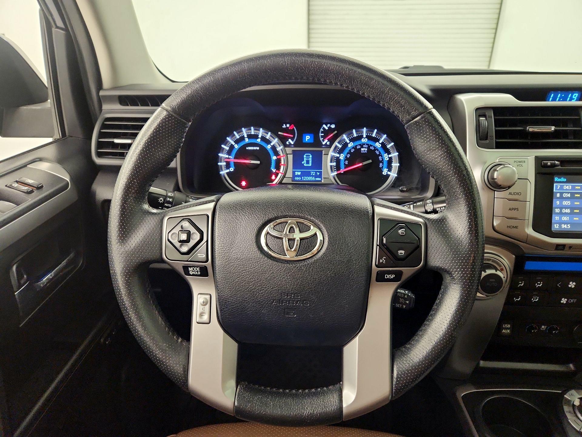 Thumbnail: 2018 Toyota 4Runner - 10