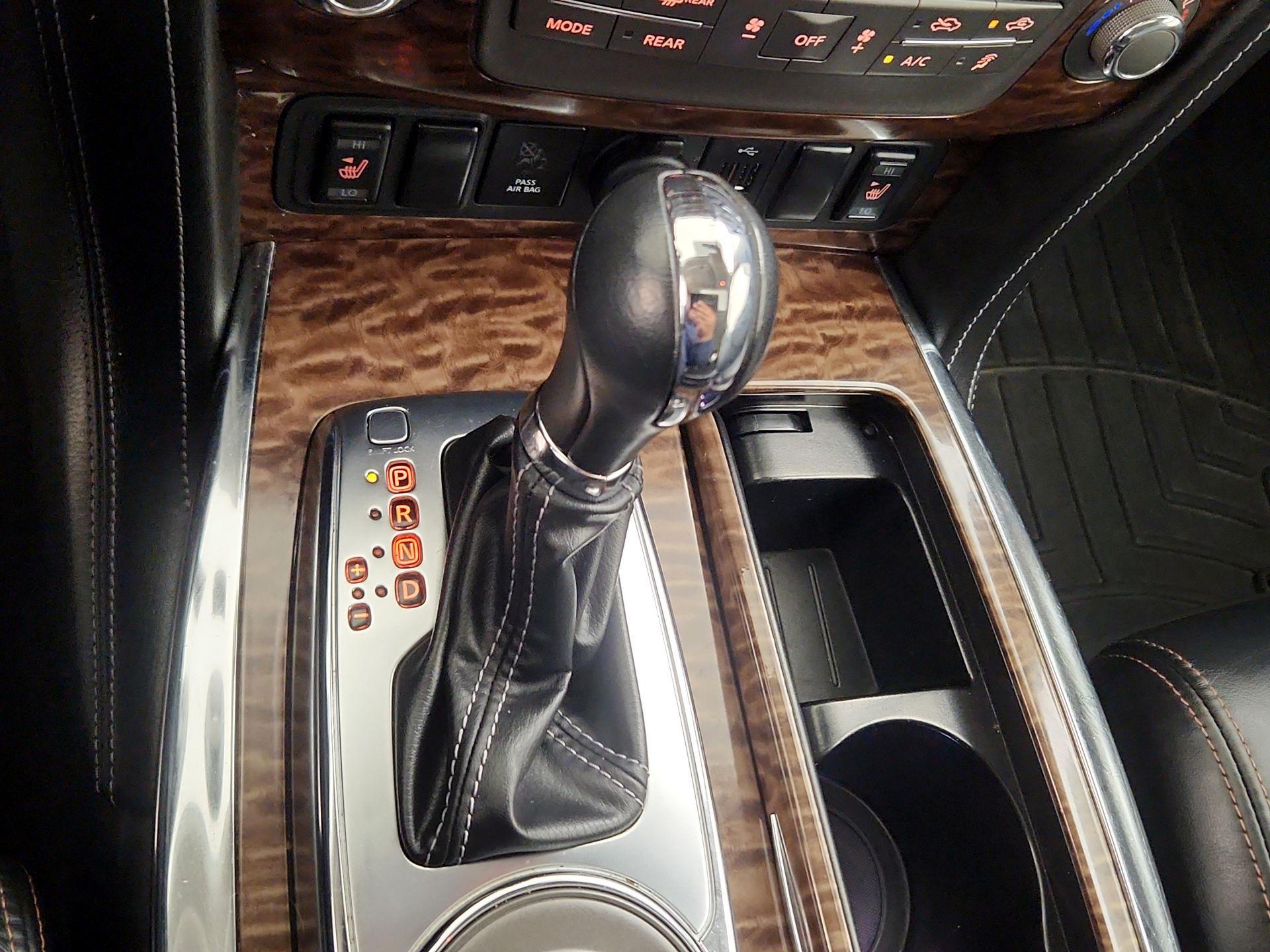 Thumbnail: 2018 Nissan Armada - 18