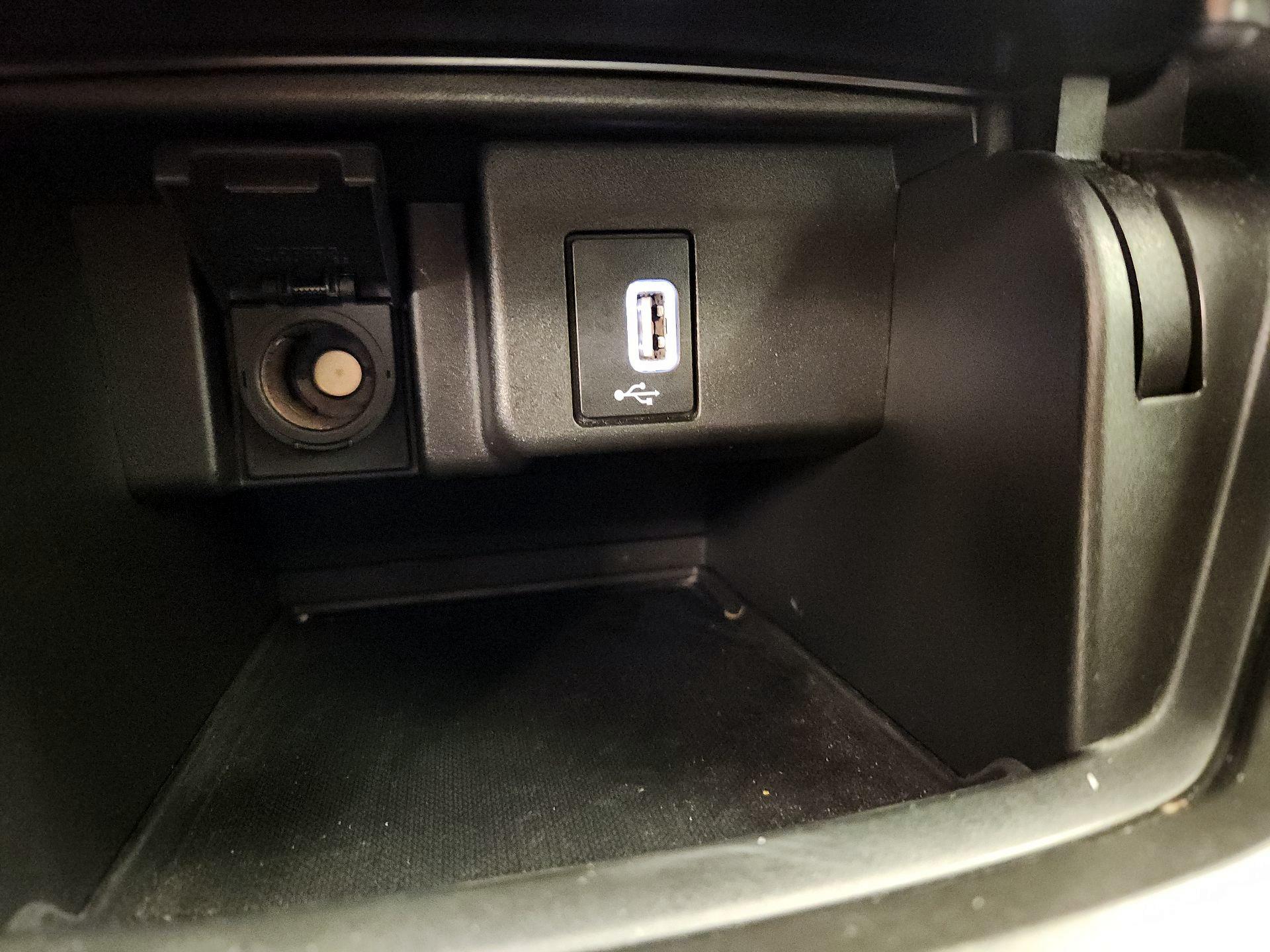 Thumbnail: 2018 Honda Accord - 18