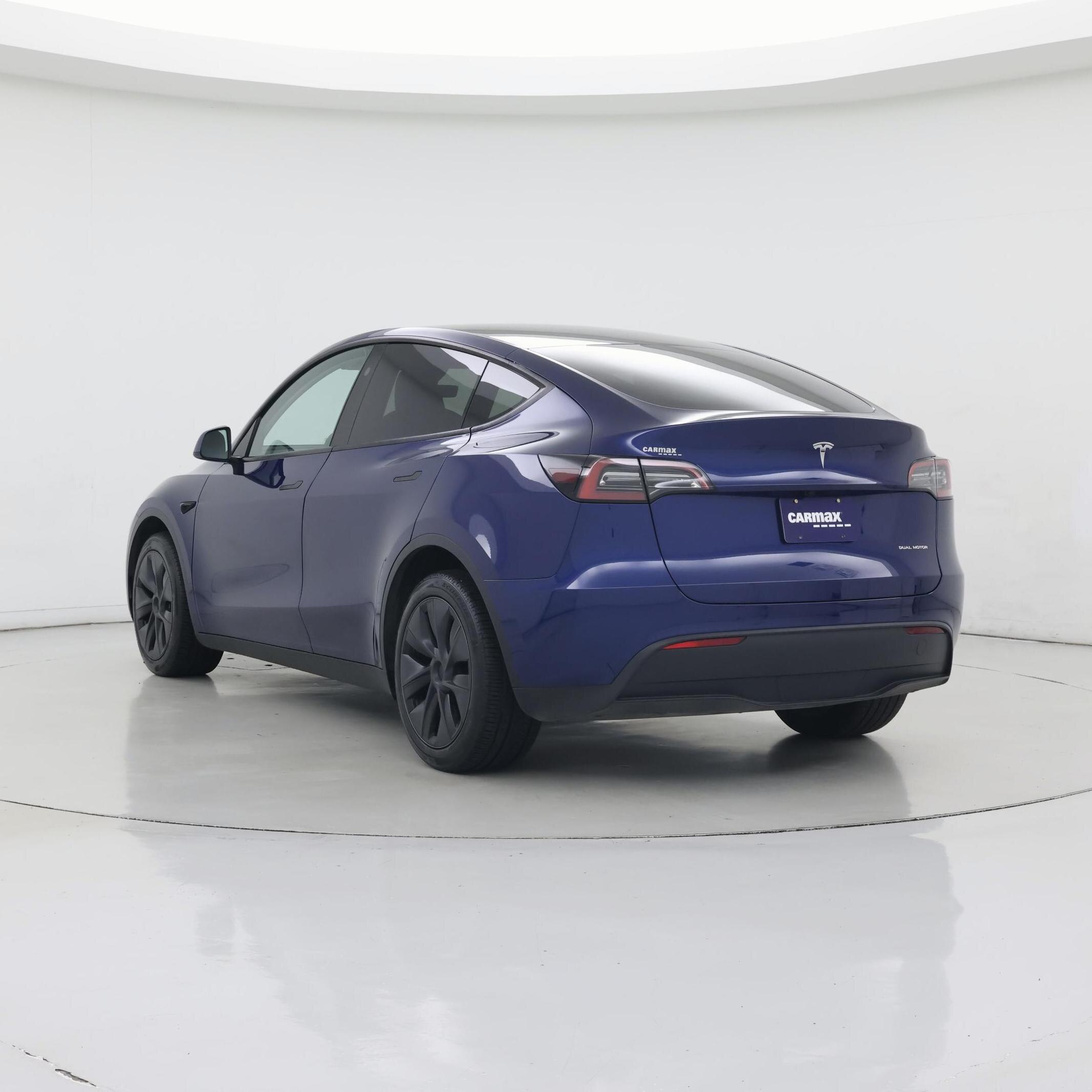 Thumbnail: 2025 Tesla Model Y - 2