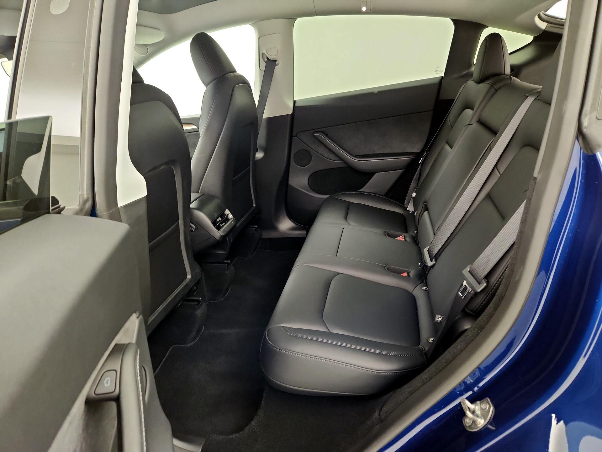 Thumbnail: 2025 Tesla Model Y - 20