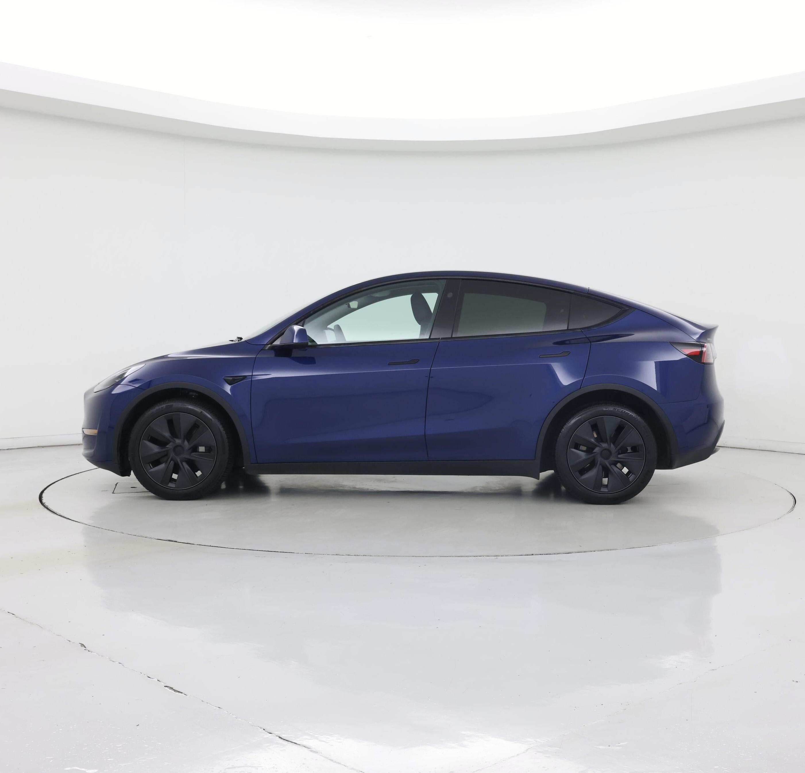 Thumbnail: 2025 Tesla Model Y - 3