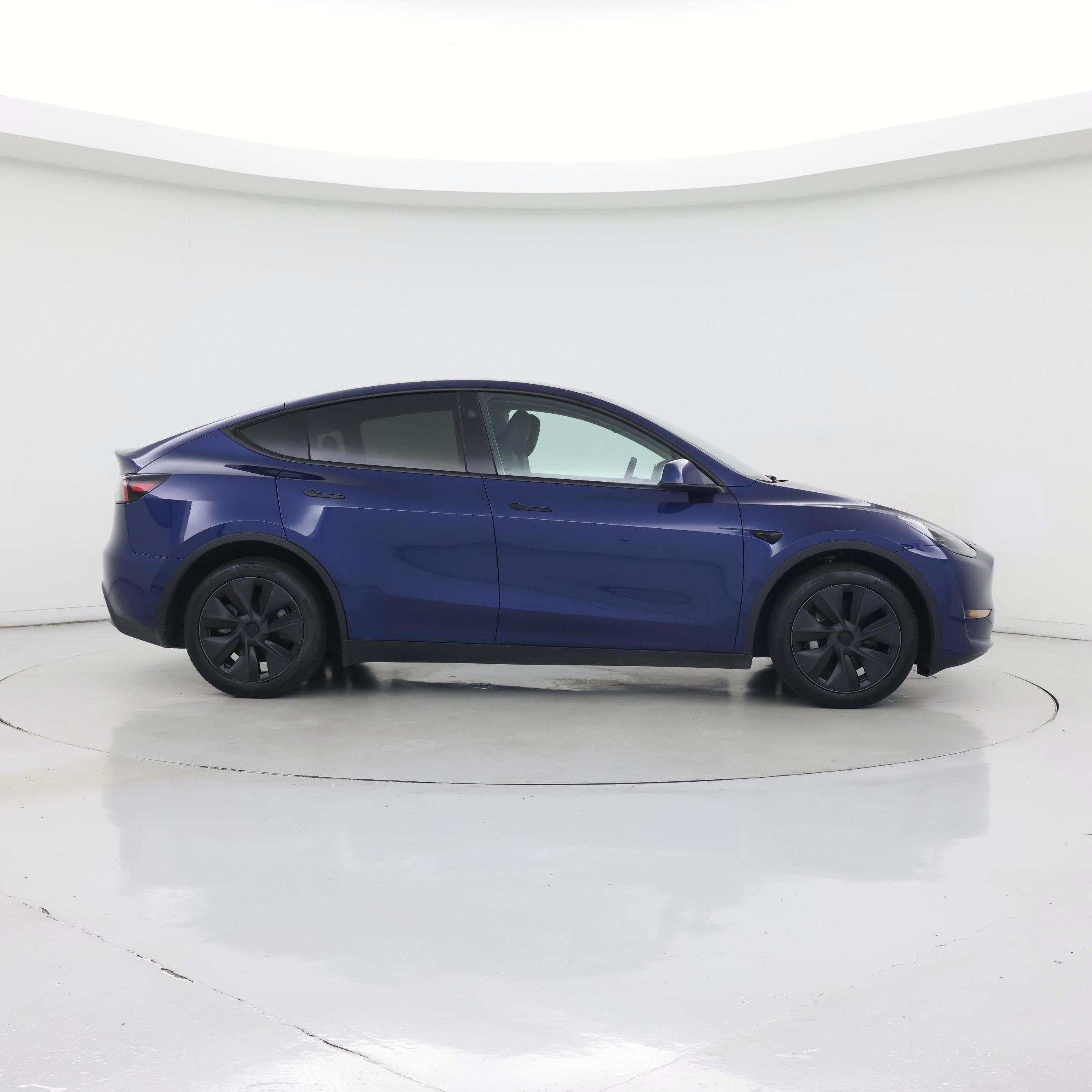 Thumbnail: 2025 Tesla Model Y - 7