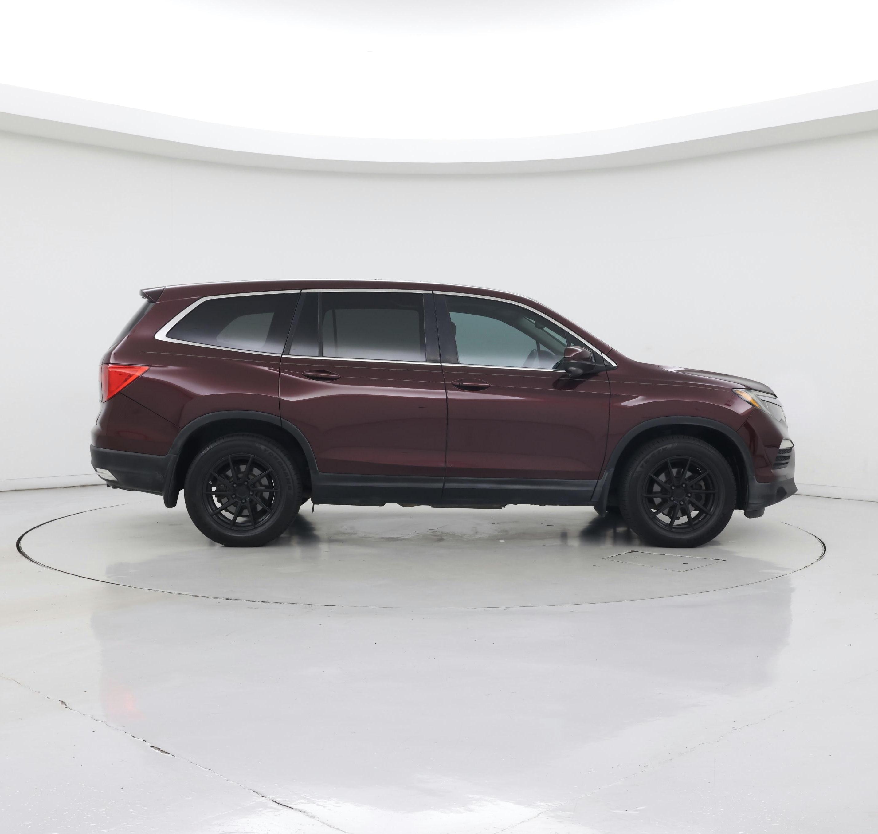 Thumbnail: 2016 Honda Pilot - 7