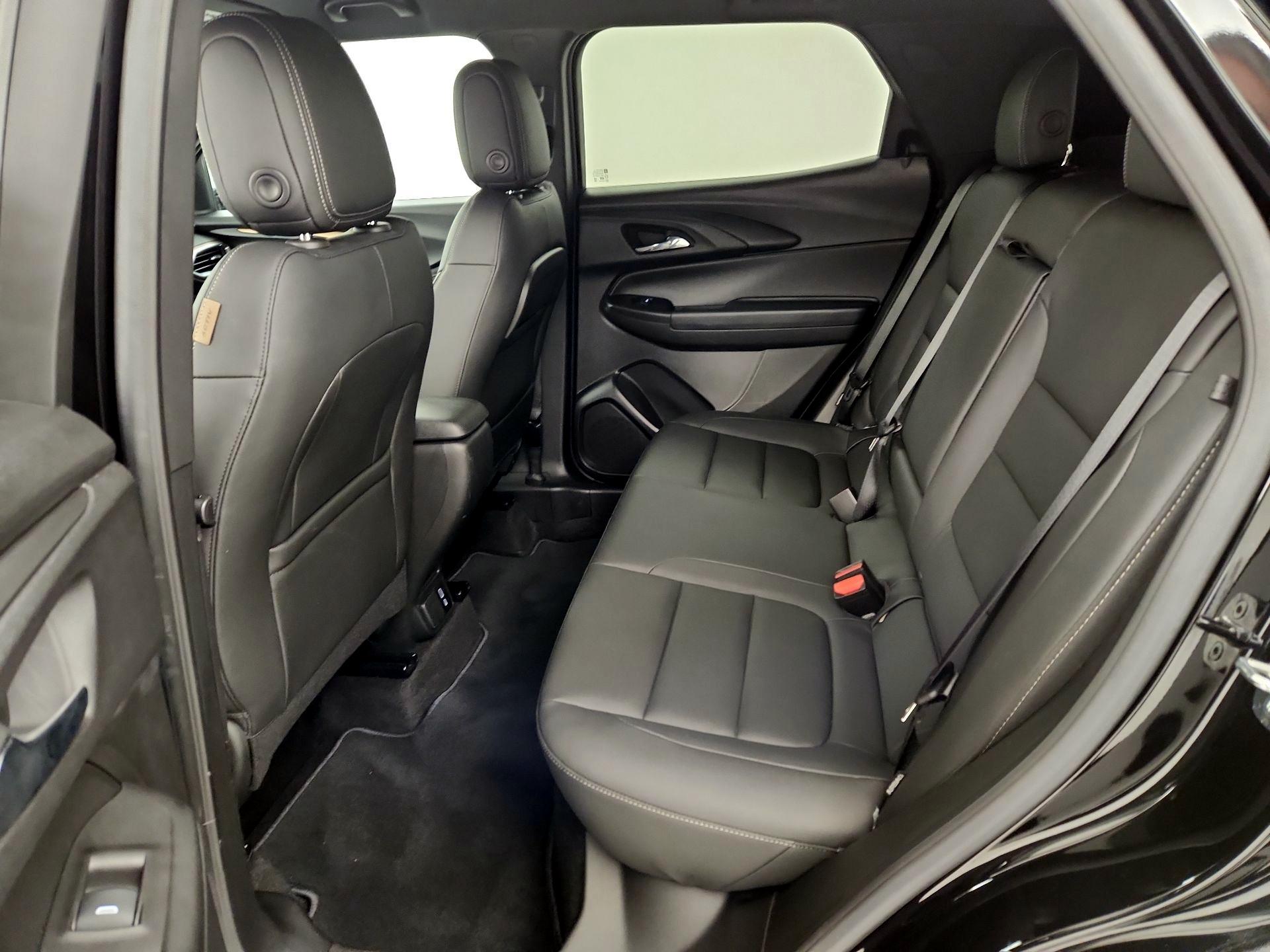 Thumbnail: 2023 Chevrolet TrailBlazer - 19