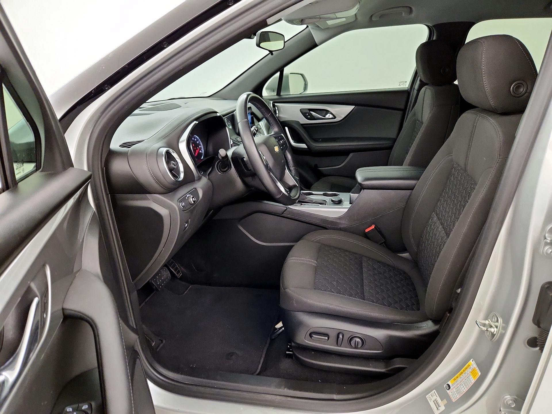 Thumbnail: 2020 Chevrolet Blazer - 11