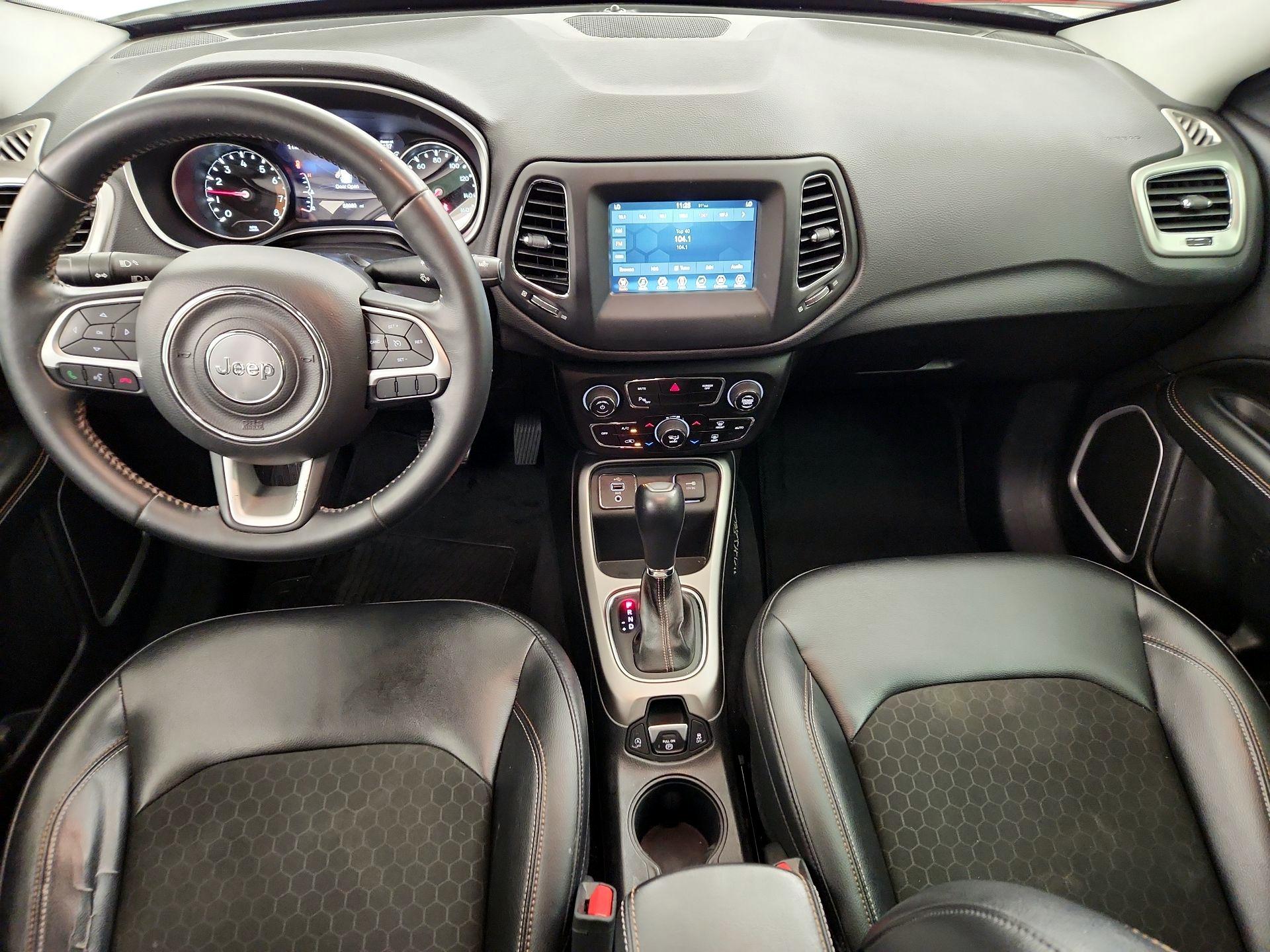 Thumbnail: 2018 Jeep Compass - 9