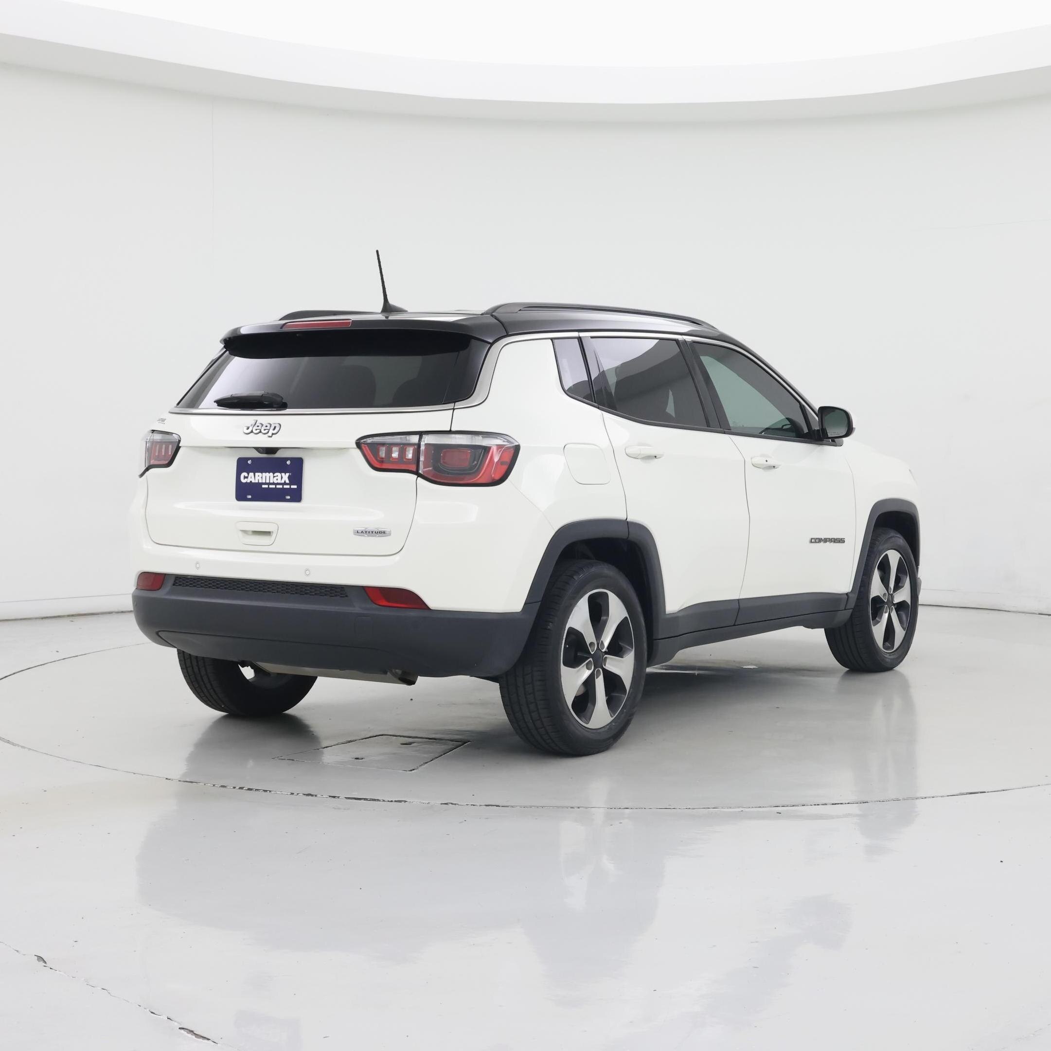 Thumbnail: 2018 Jeep Compass - 8