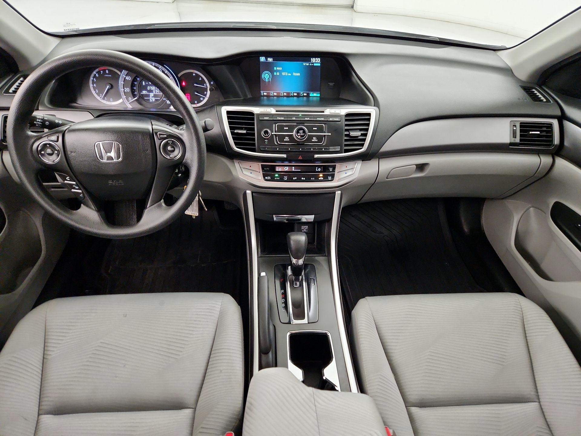 Thumbnail: 2015 Honda Accord - 9