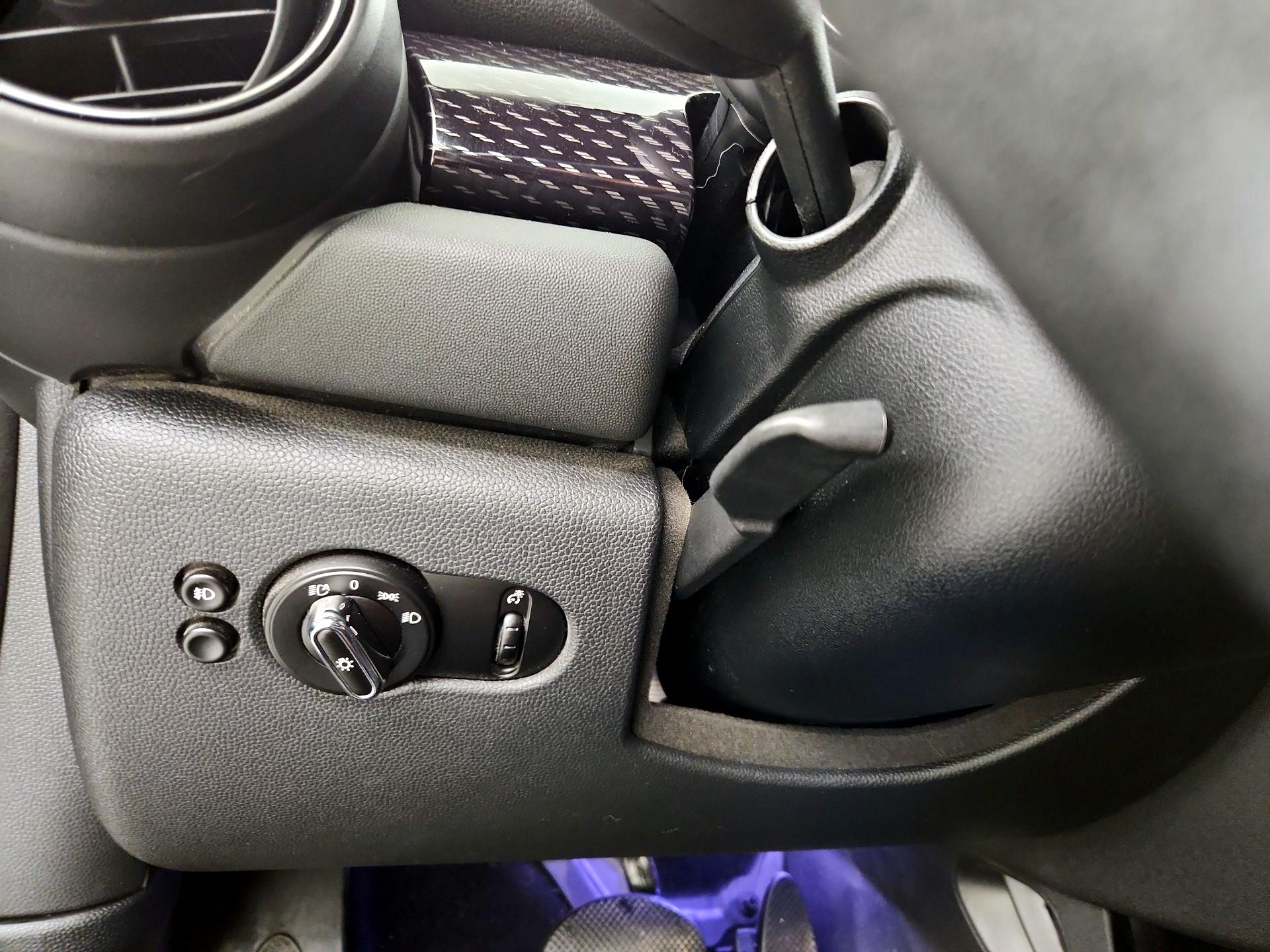 Thumbnail: 2017 MINI Cooper - 13